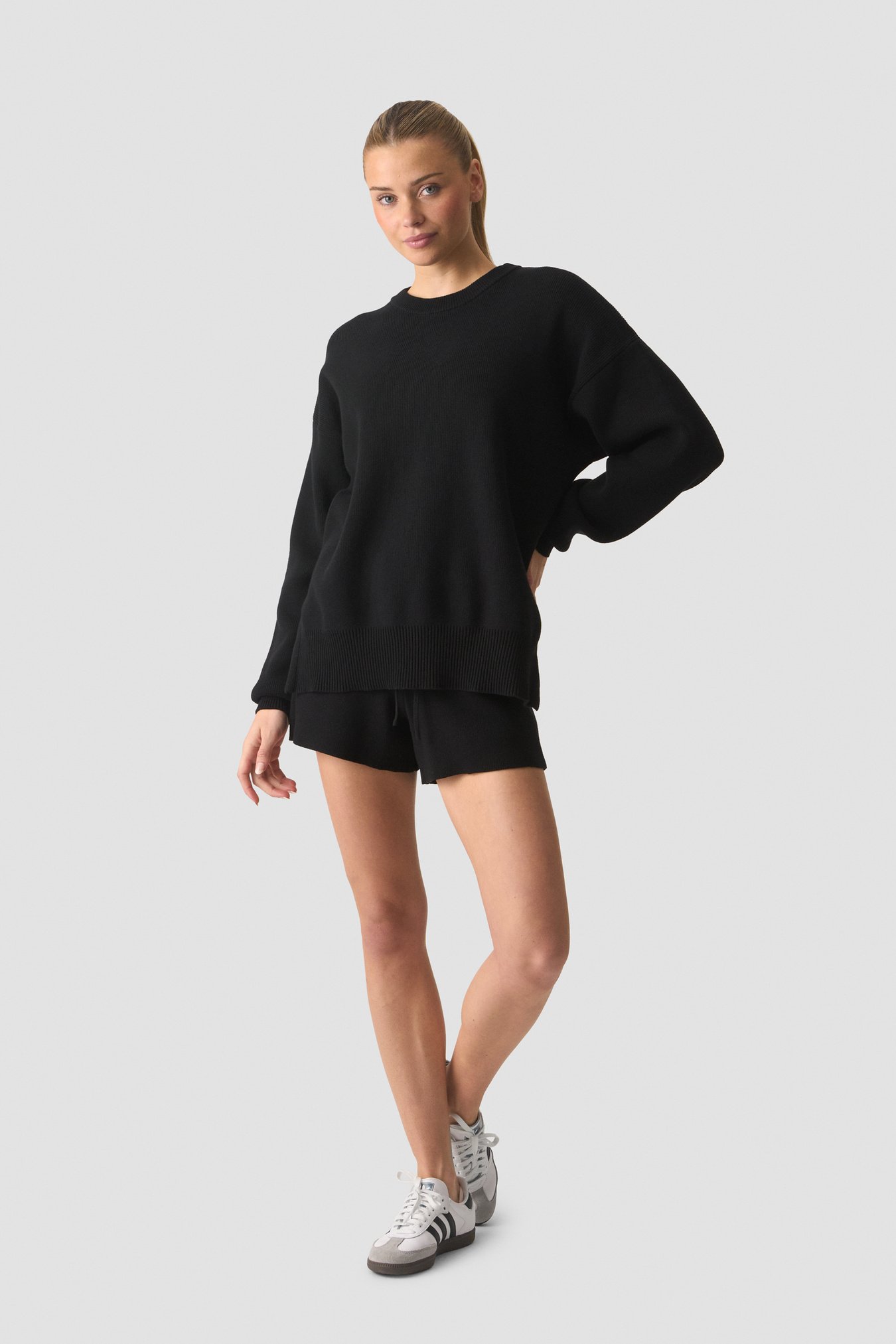 Soft Knit Oversized Shorts Black - image 3