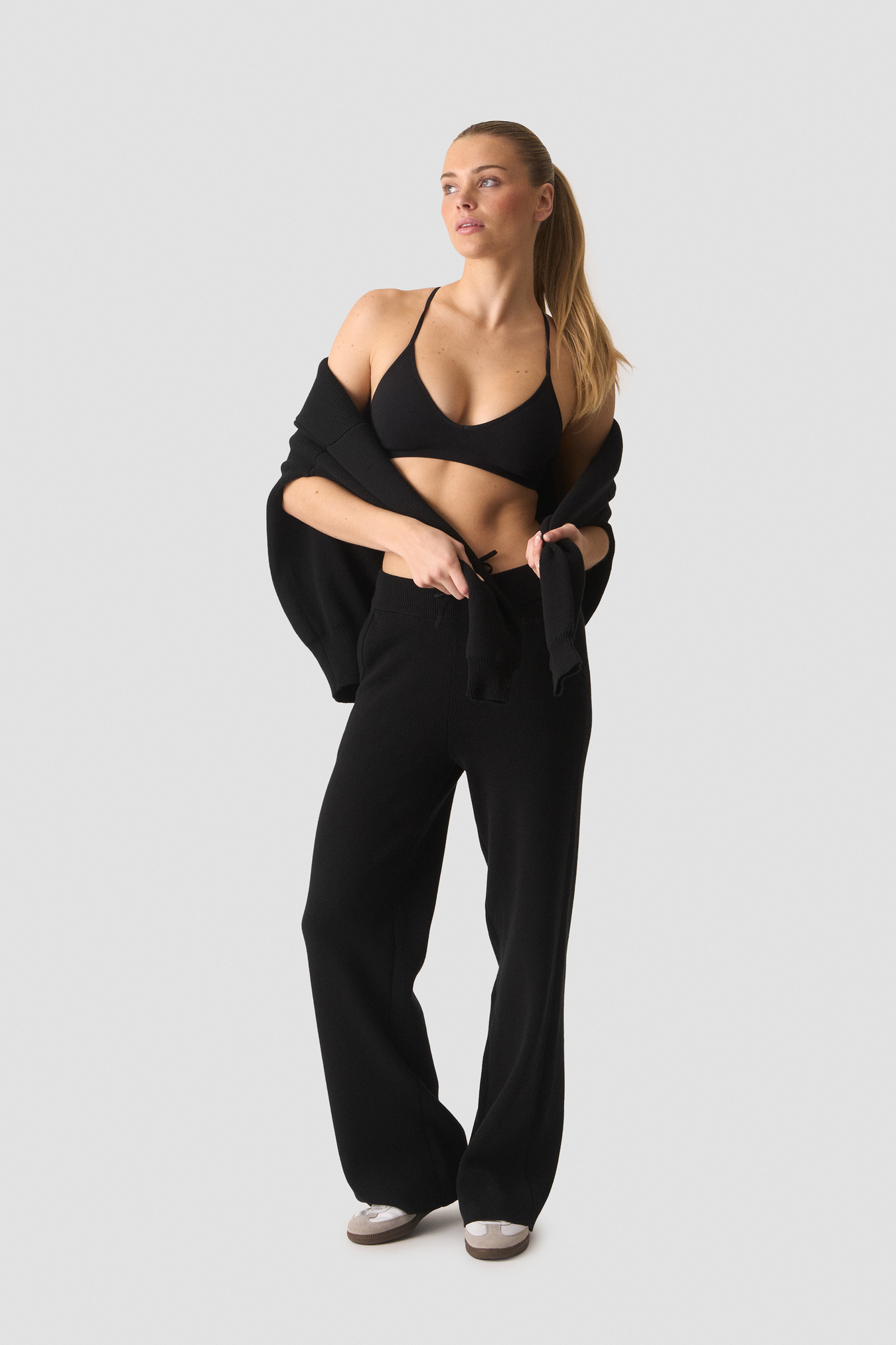 Soft Knit Oversized Pants Black - Bild 4