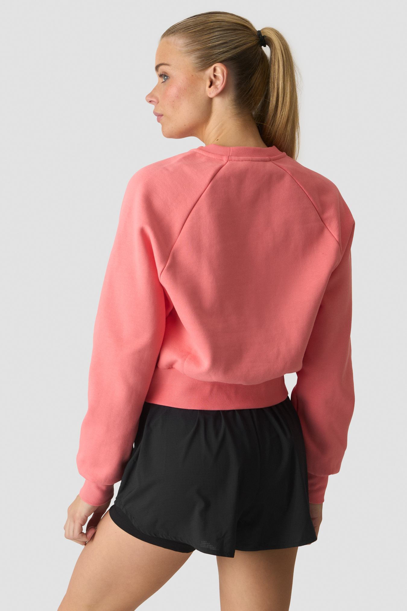 Everyday Cropped Crewneck Wmn Light Pink Peach - billede 2