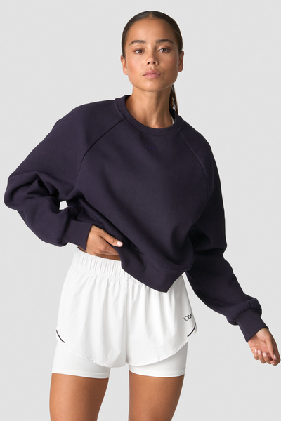 
                    Everyday Cropped Crewneck Wmn Night Purple
                    
                  