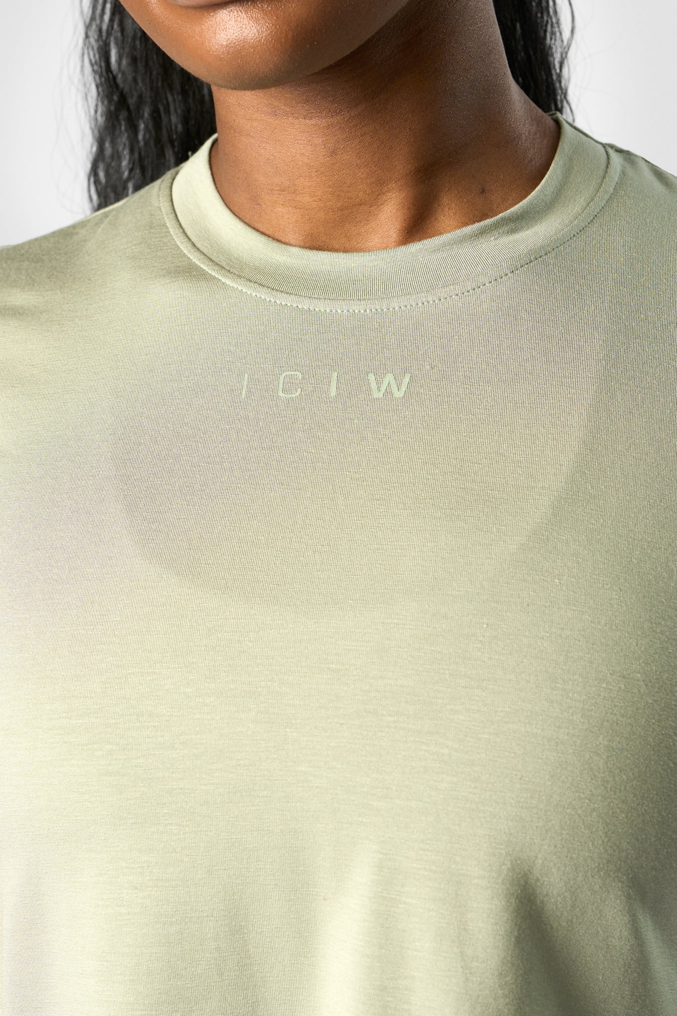 Rush Cropped T-shirt Light Sage Green - Bild 3