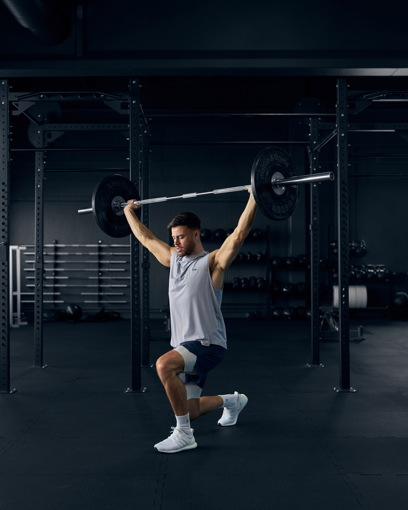 Stride Sleeveless T-shirt Men Light Blue - Bild 7