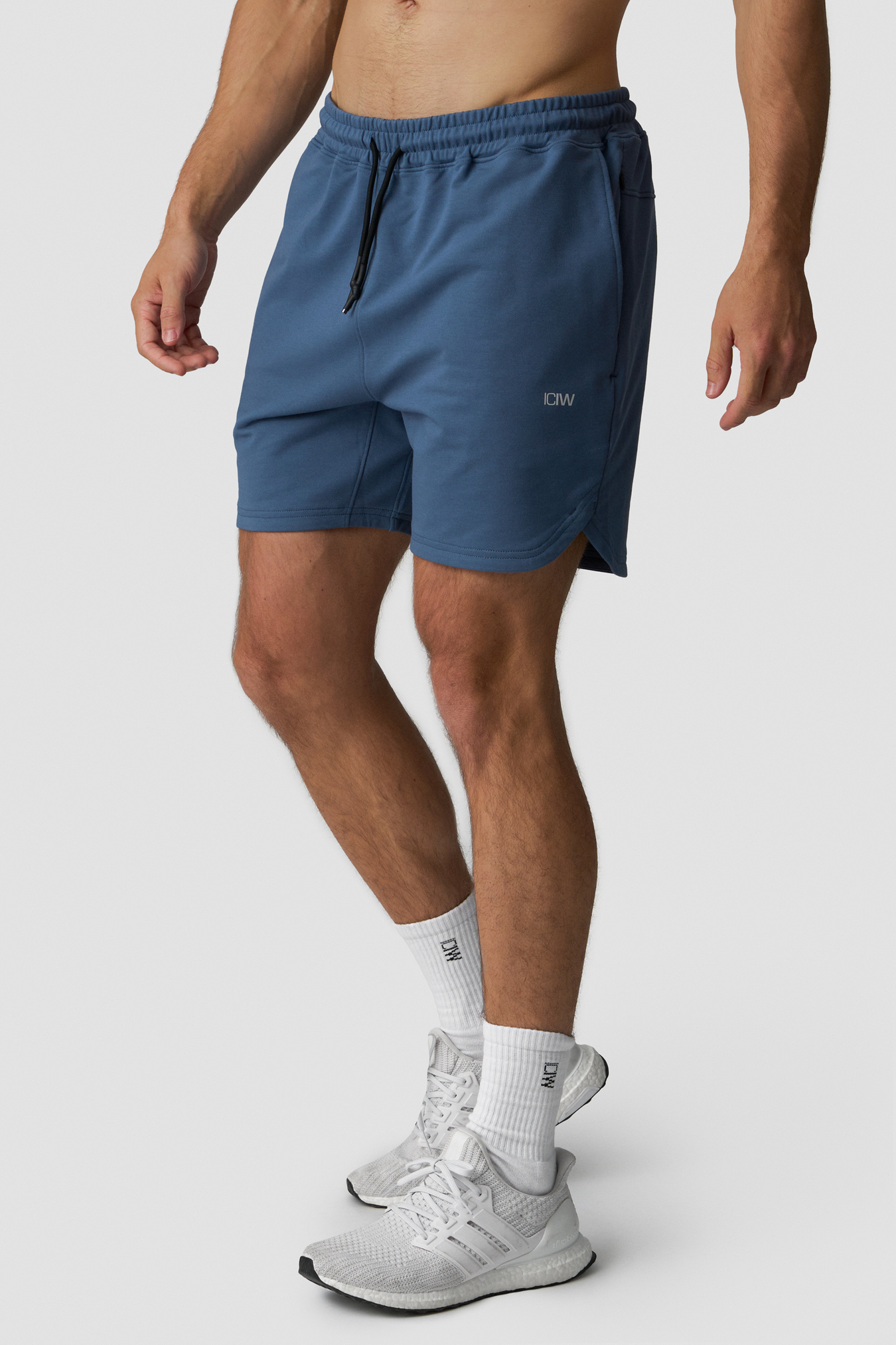 Stride Sweat Shorts Men Dusty Twilight Blue - Bild 0