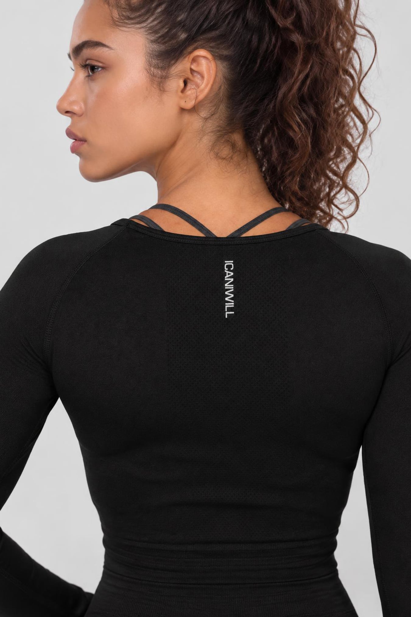 Define Seamless LS Crop Top Black - afbeelding 3