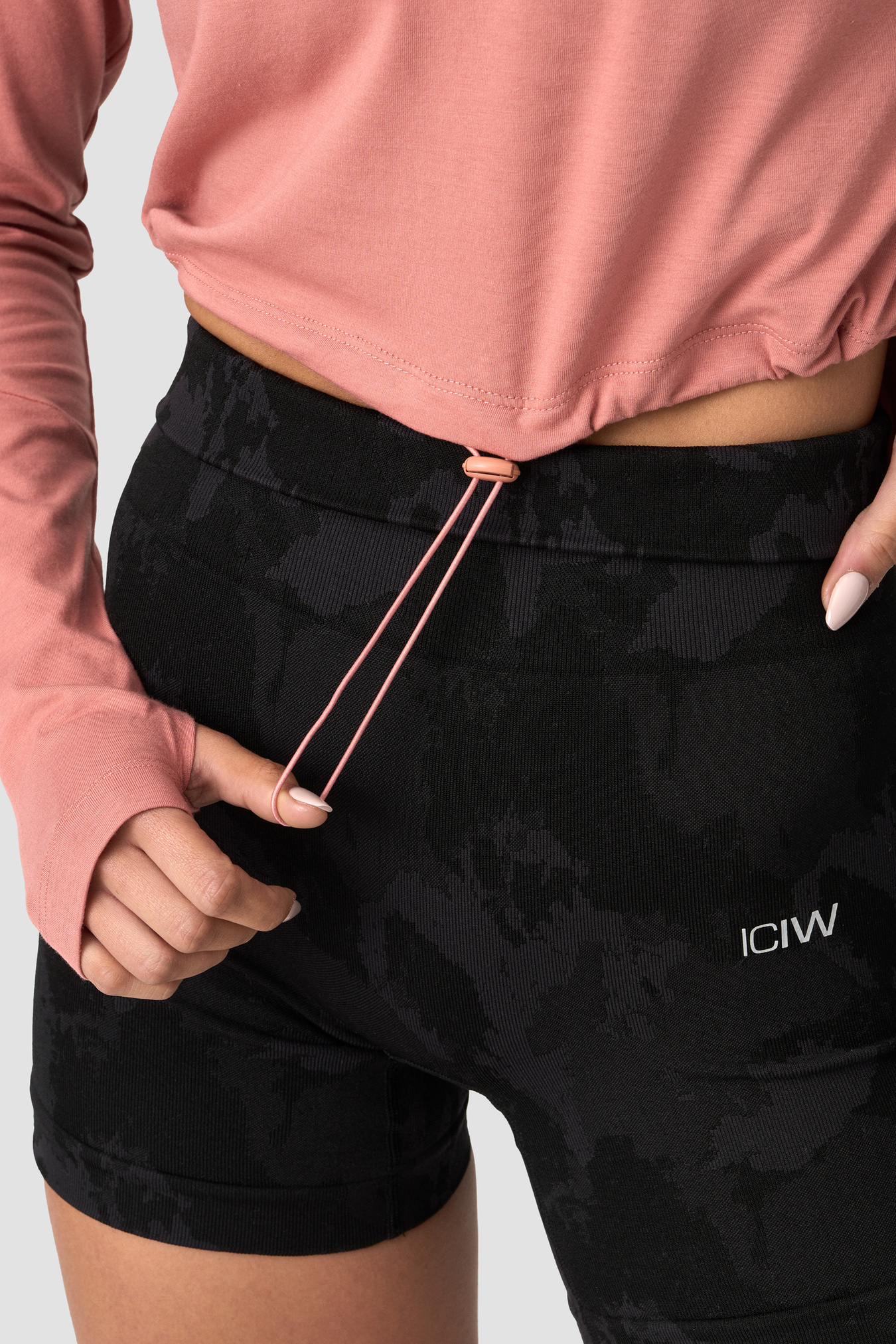 Define Cropped Adjustable Long Sleeve Rose - image 4