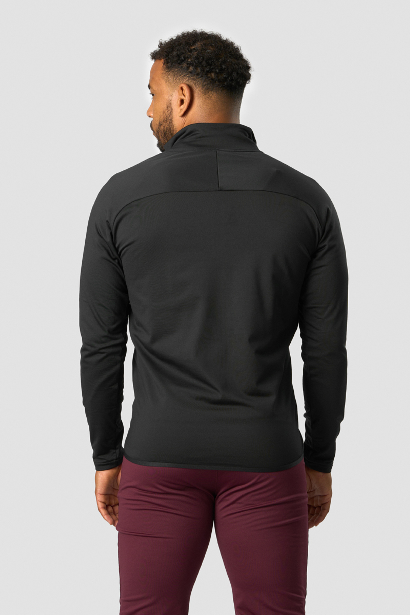 Ultimate Training 1/4 Zip Black - image 1