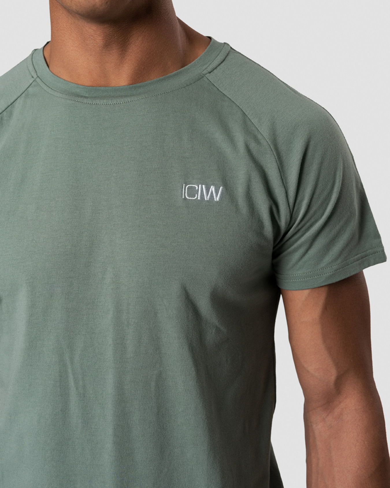 Essential Tee Racing Green Men - Bild 3