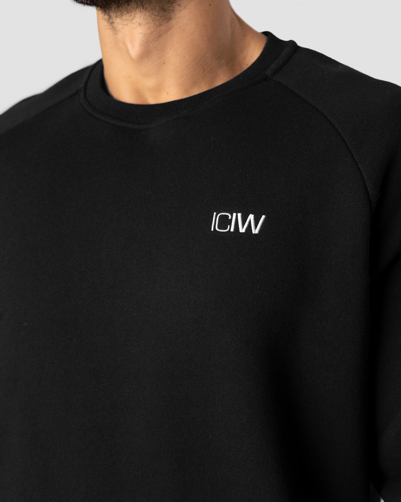 Essential Crewneck Black Men - Bild 3
