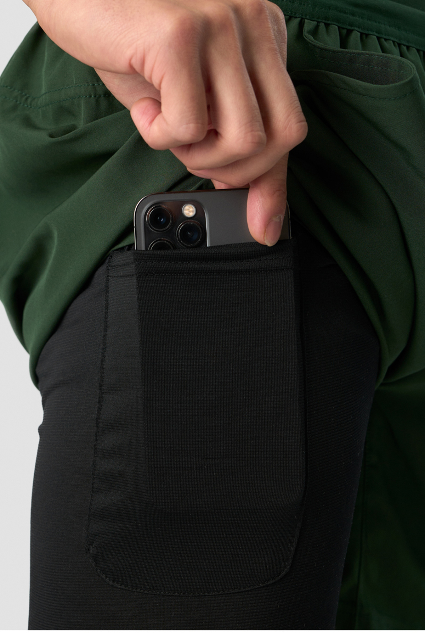 Workout 2-in-1 Shorts Dk Green Men - imagen 4