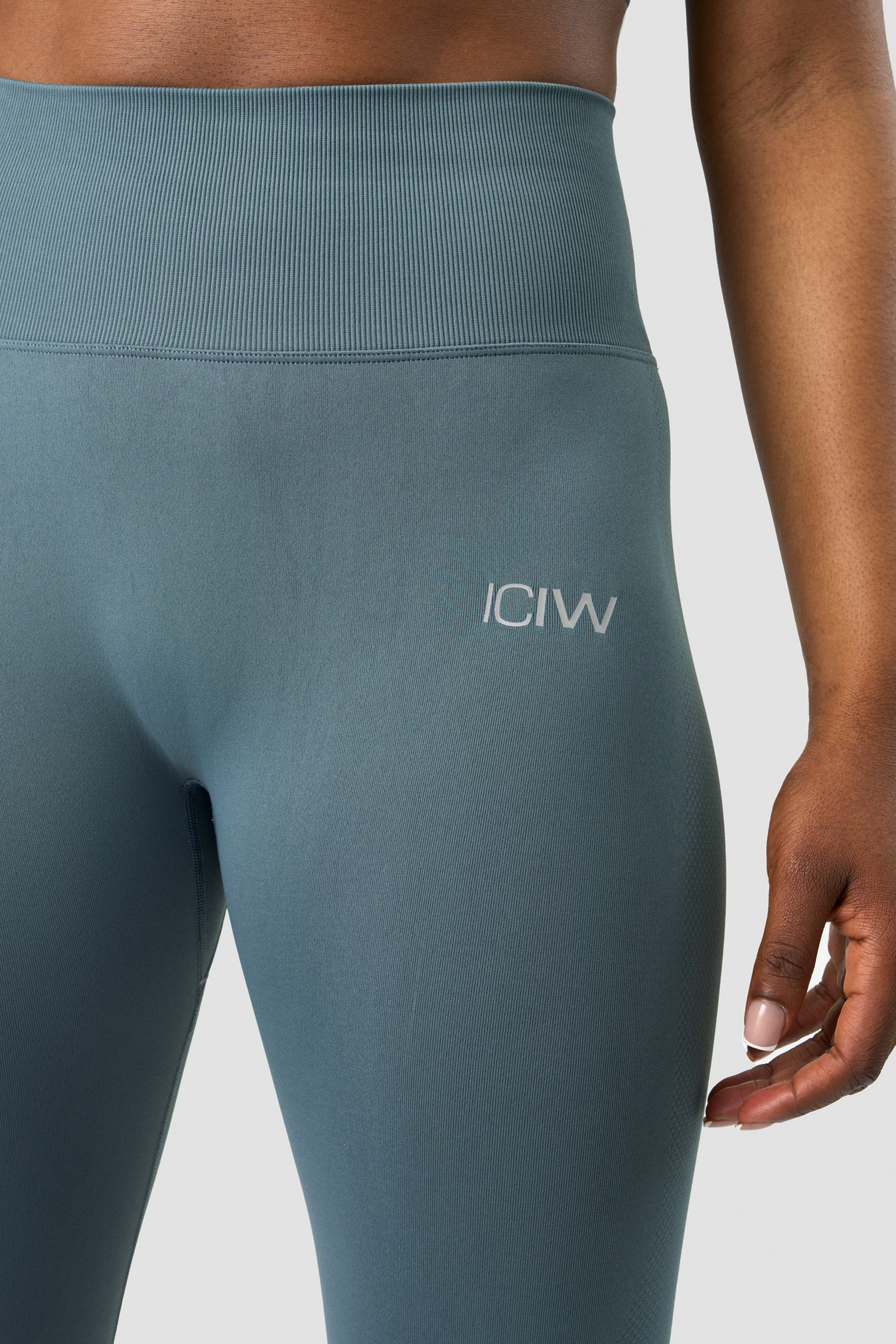 Define Seamless Scrunch Tights Jungle Green - image 4