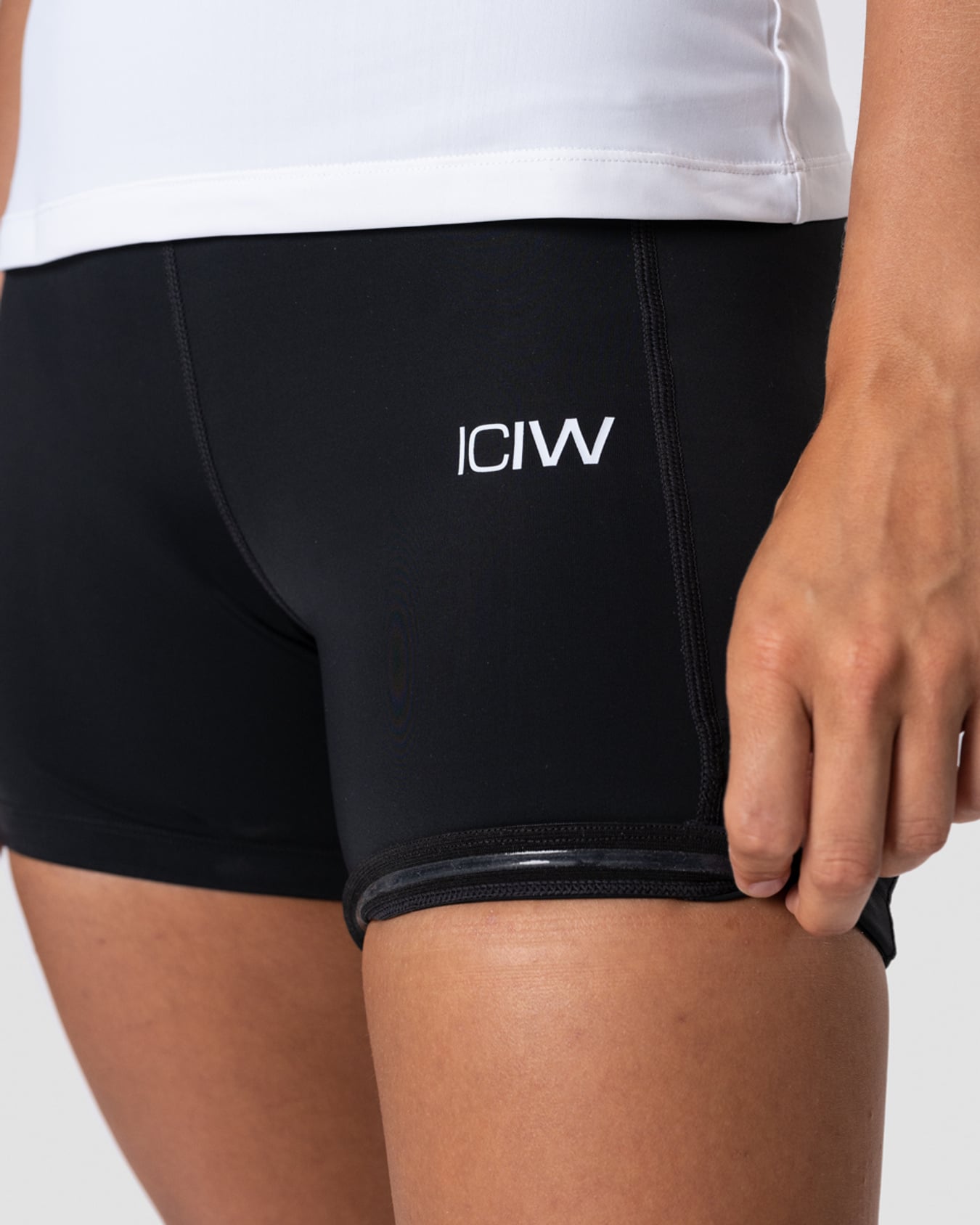 Smash Padel Shorts Black Wmn - image 4