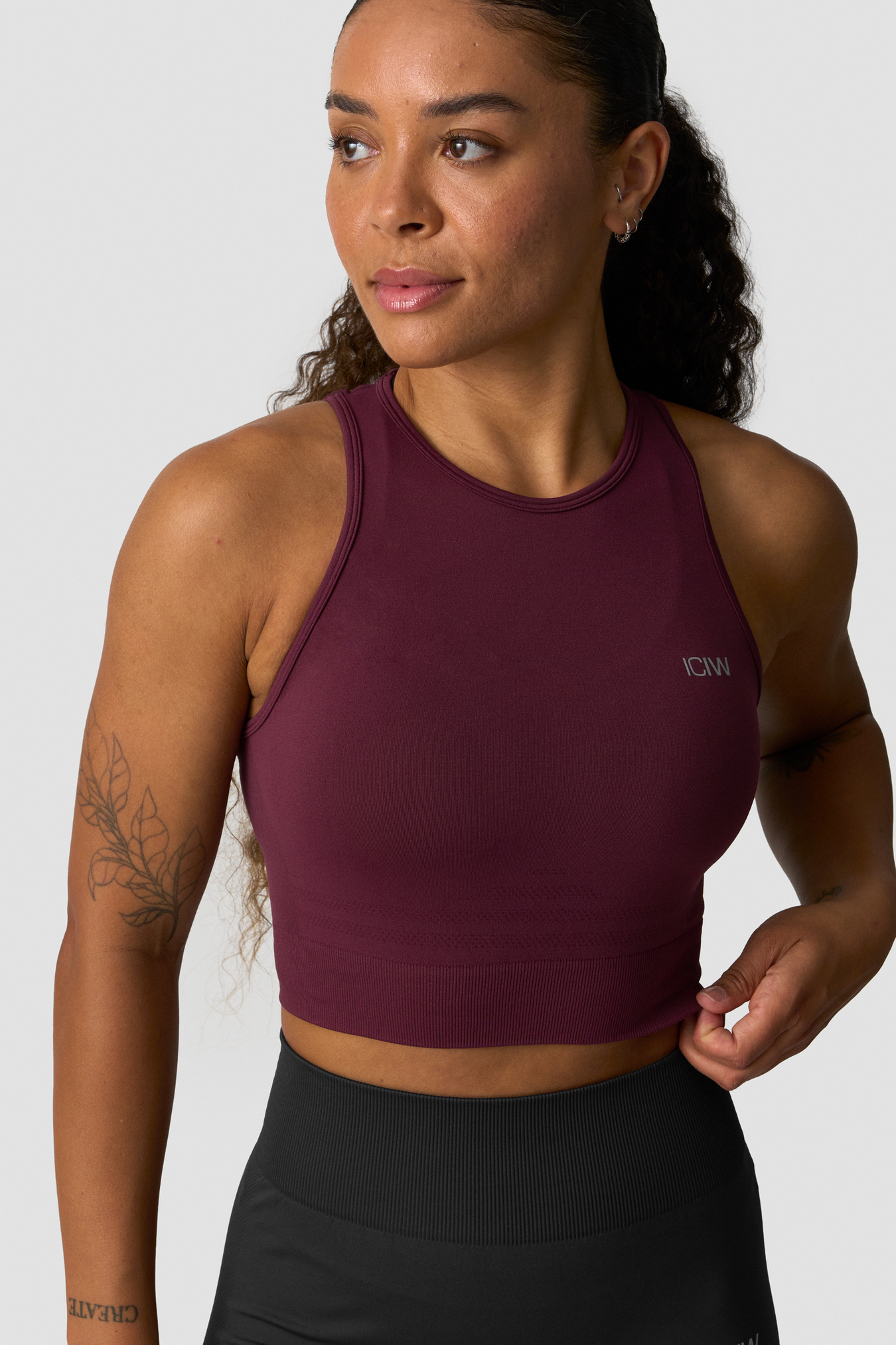 Define Seamless Cropped Tank Top Dark Mahogany - imagen 0