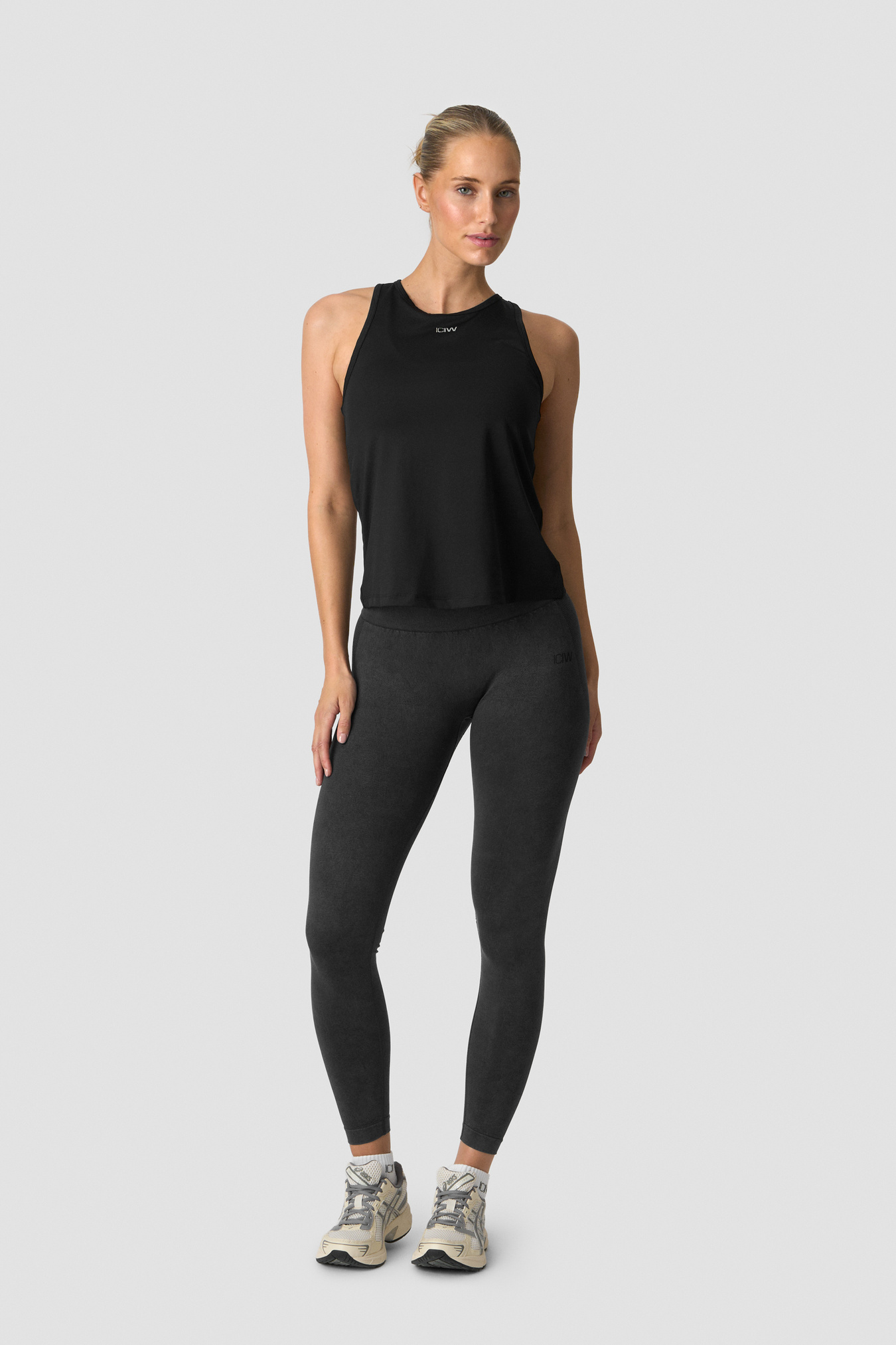 High Neck Tank Top Black - Bild 3