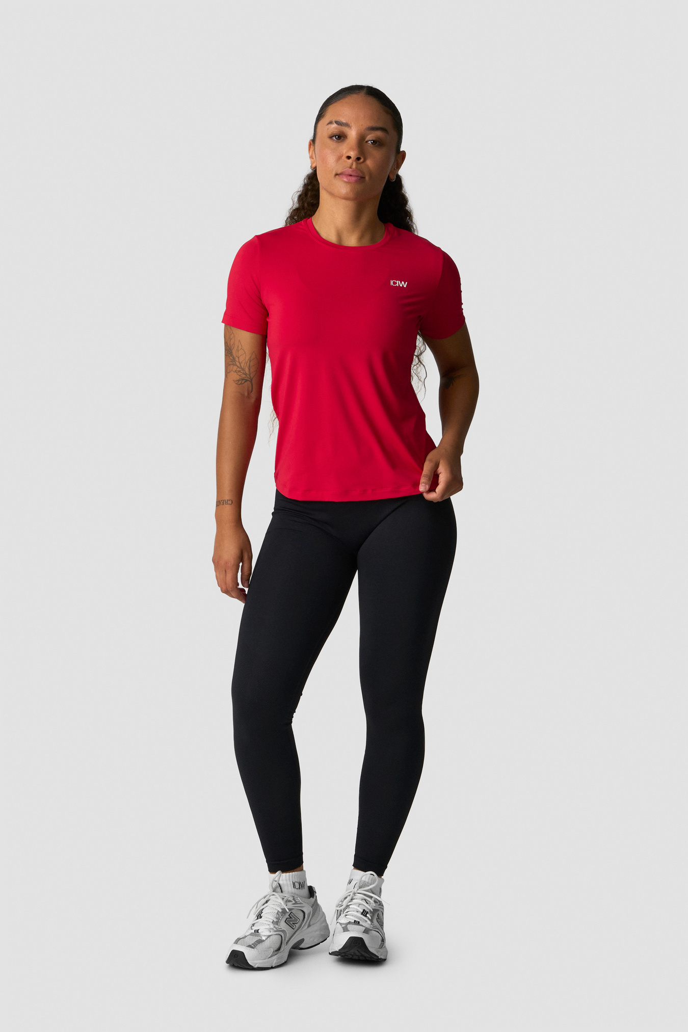 Training High Neck T-Shirt Wmn Red Cherry - Bild 4