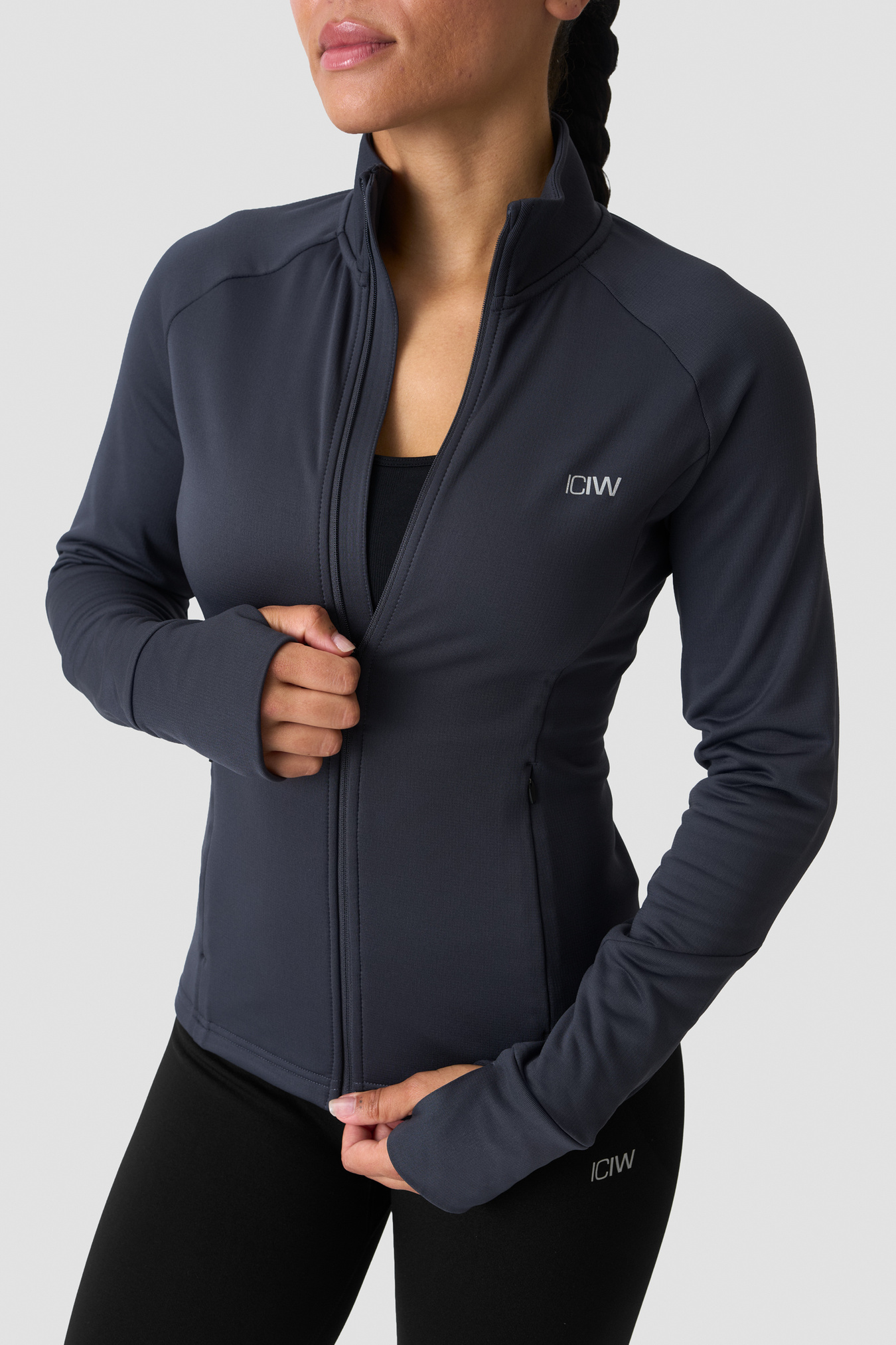 Essential Thermal Training Jacket Wmn Dusty Navy - imagen 4