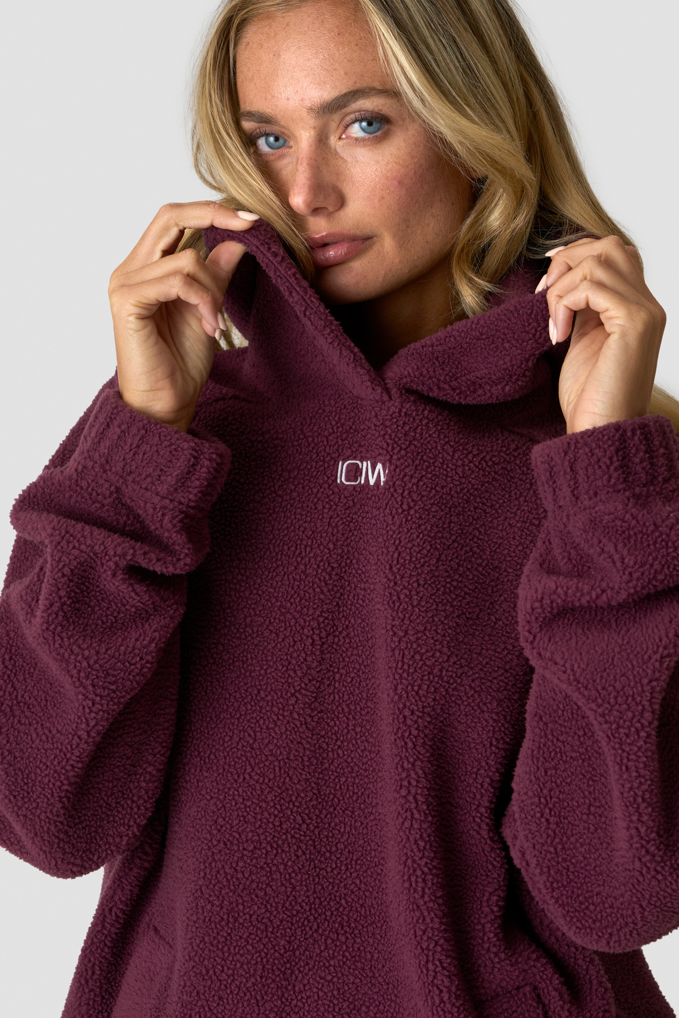 Everyday Fleece Hoodie Wmn Dark Mahogany - immagine $
