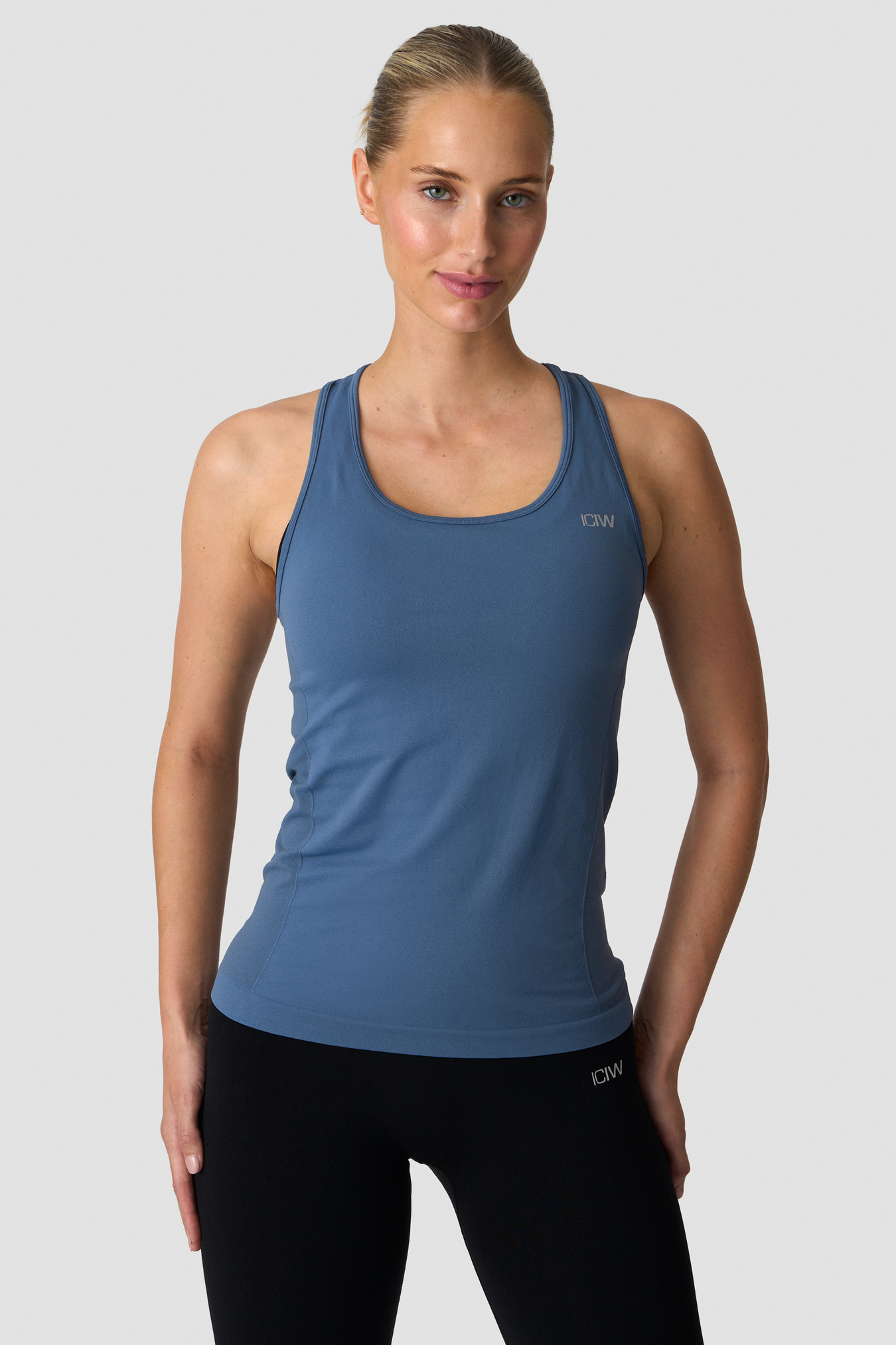 Define Seamless Tank Top Dusty Twilight Blue - image 0