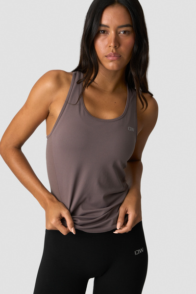 
                    Define Seamless Tank Top Dusty Brown
                    
                  