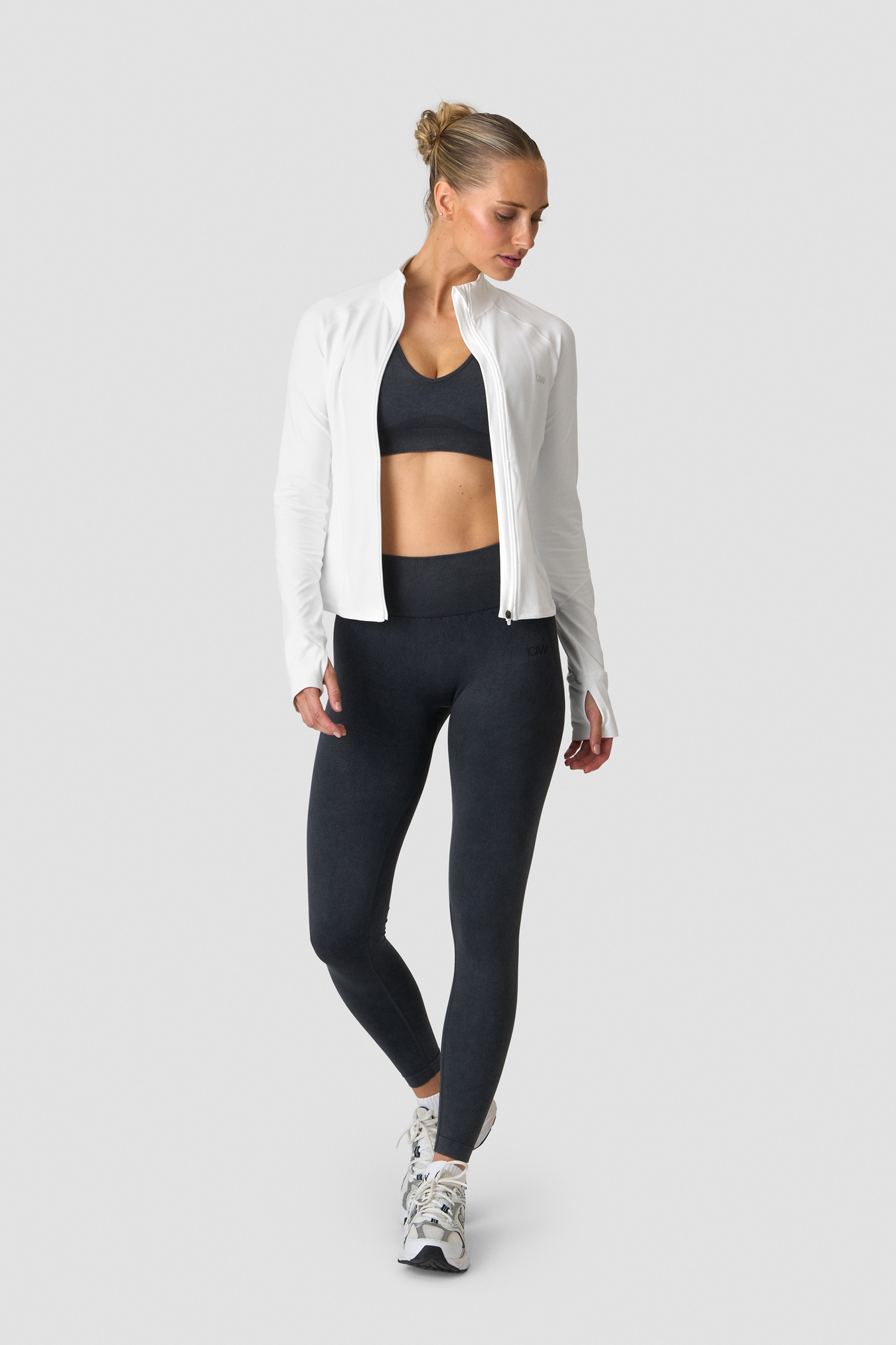 Sculpt Zip Long Sleeve W White - immagine $