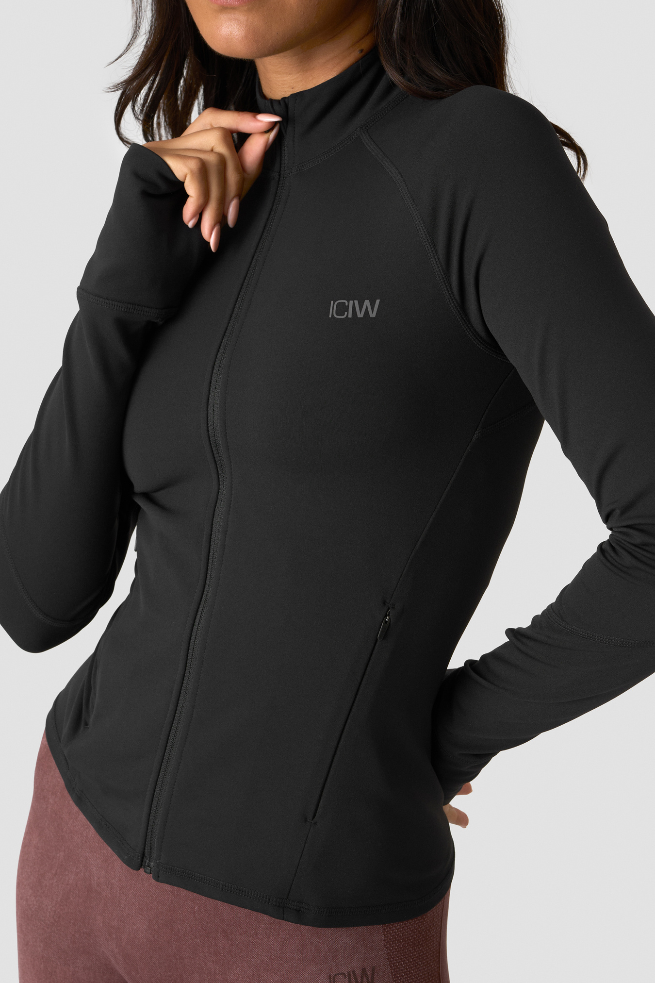 Sculpt Zip Long Sleeve W Black - image 4