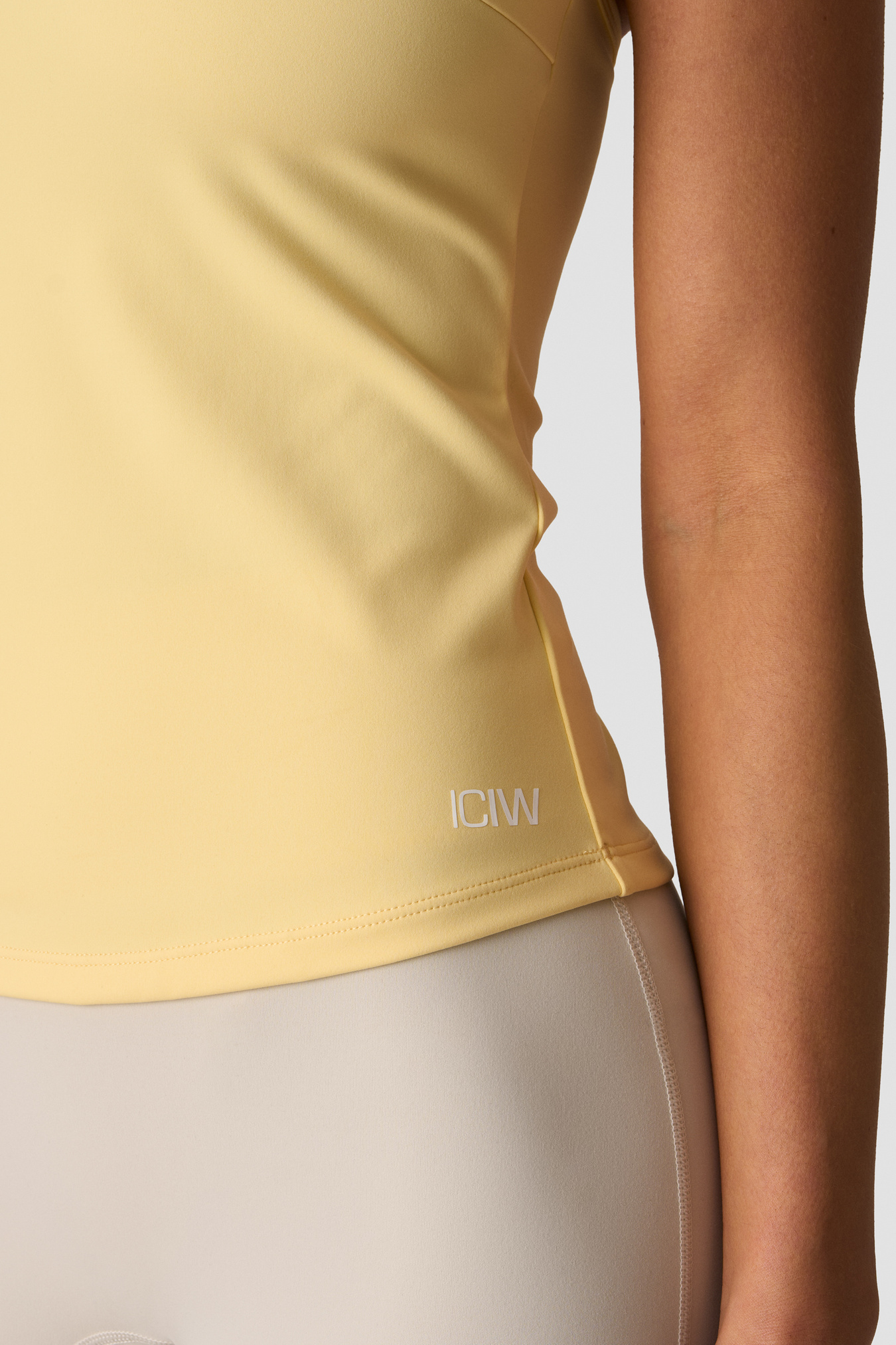 Nimble Strappy Tank Top W Fading Yellow - bild 3