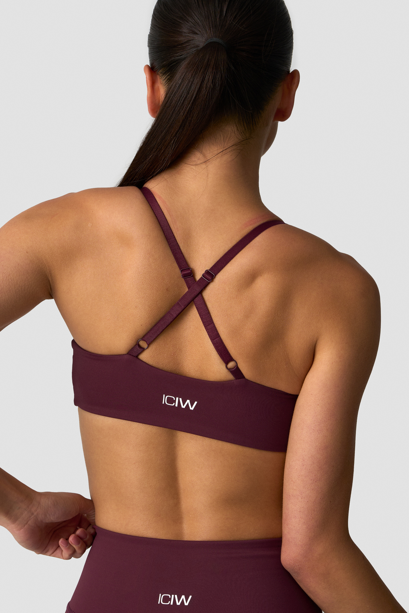 Nimble Twist Sports Bra Dark Mahogany - image 1