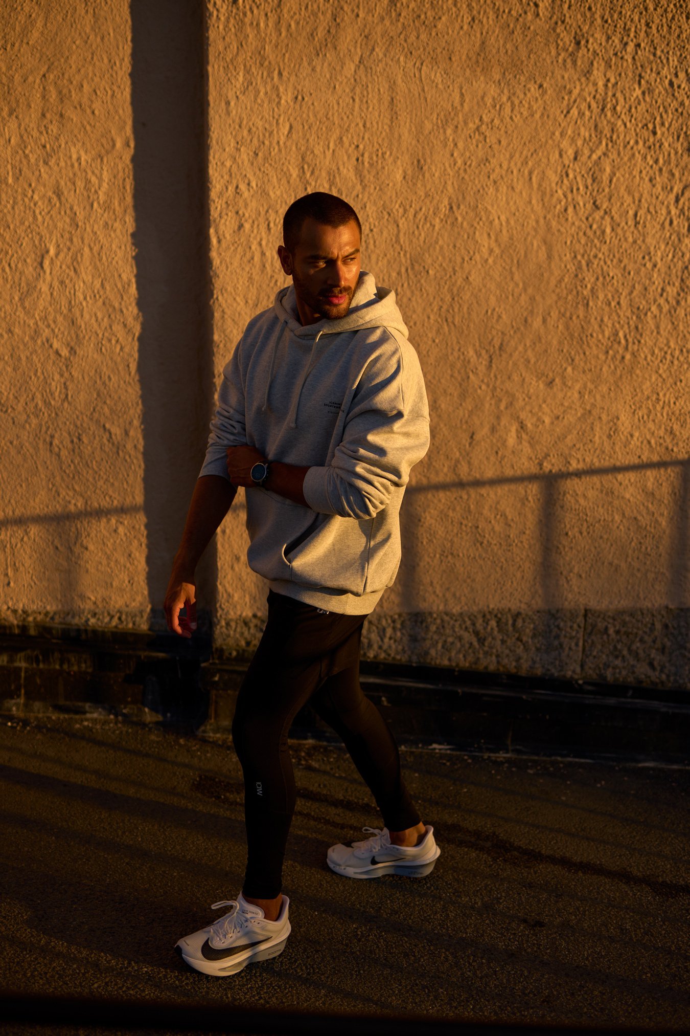 Everyday Relaxed Hoodie Print M Light Grey Melange - Bild 6