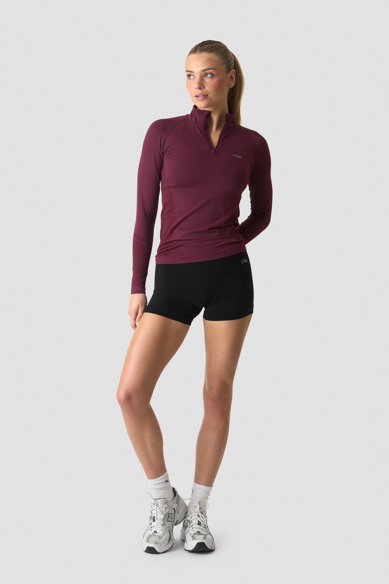 Define Seamless 1/4 Zip Dark Mahogany - image 5