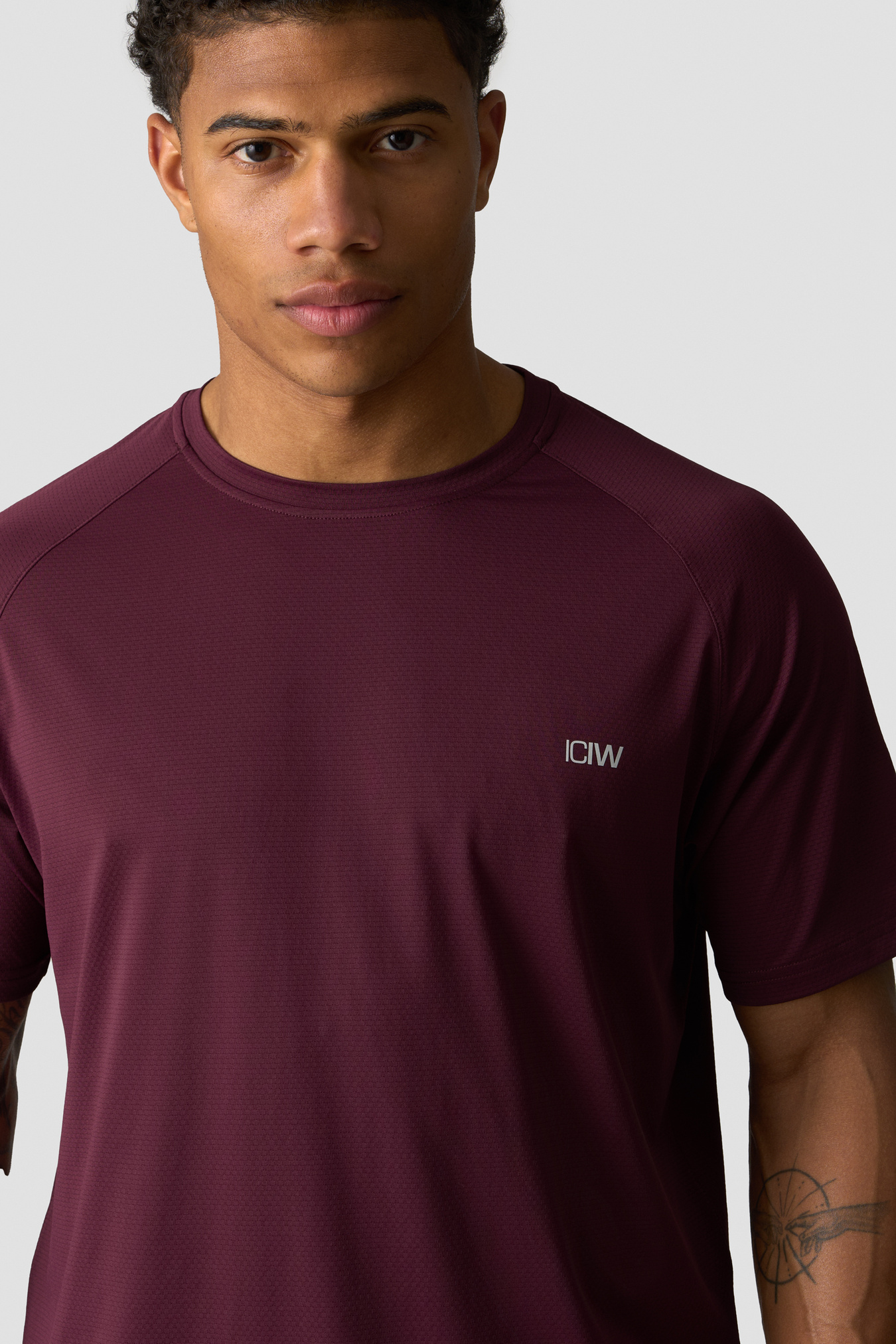 Stride Raglan T-shirt Dark Mahogany - Bild 1