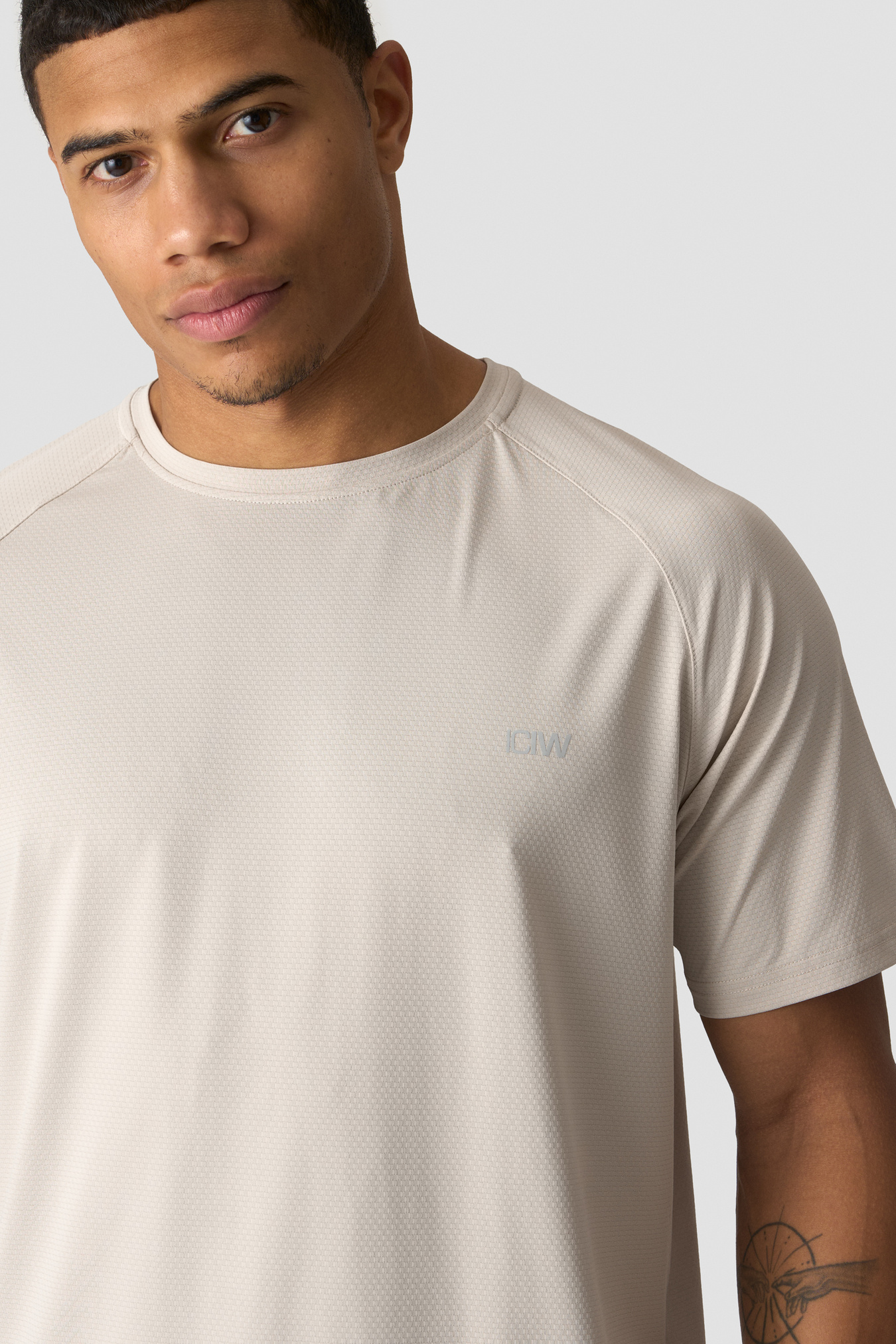 Stride Raglan T-shirt Beige - bild 2