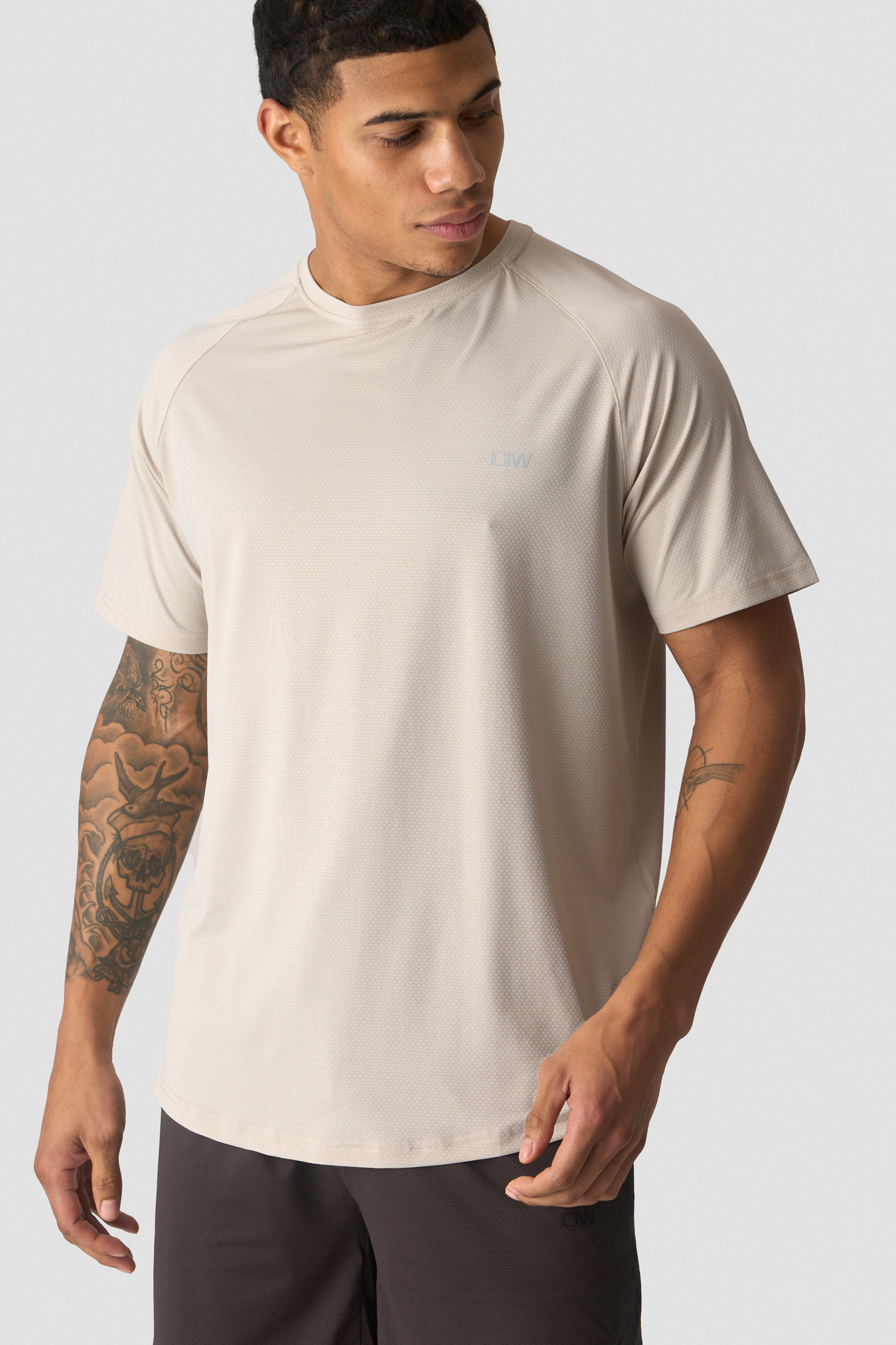 Stride Raglan T-shirt Beige - bild 0
