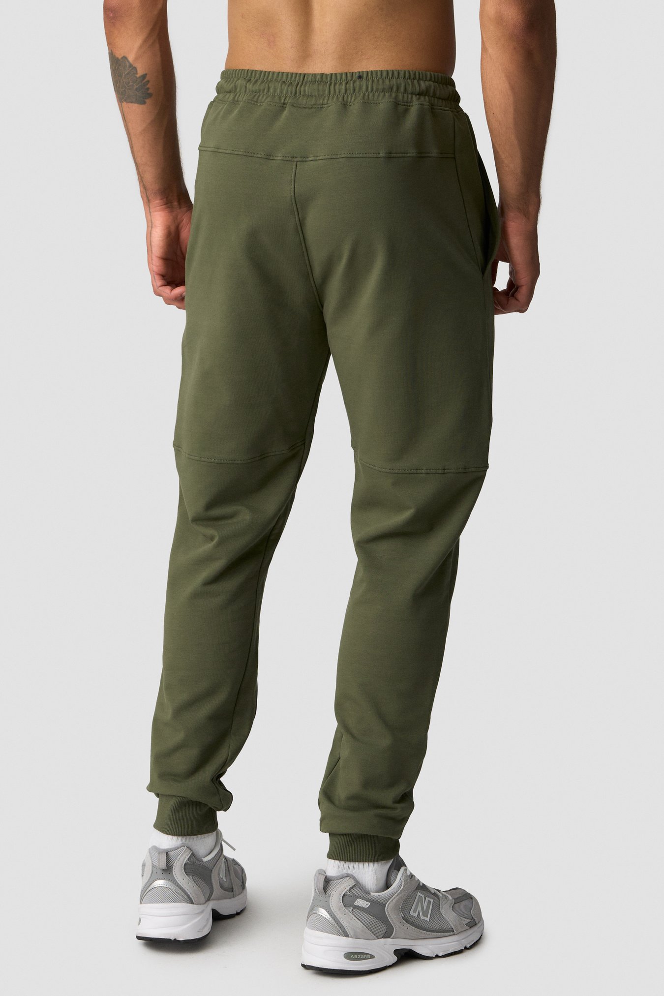 Stride Sweatpants Dark Khaki Green - bild 1