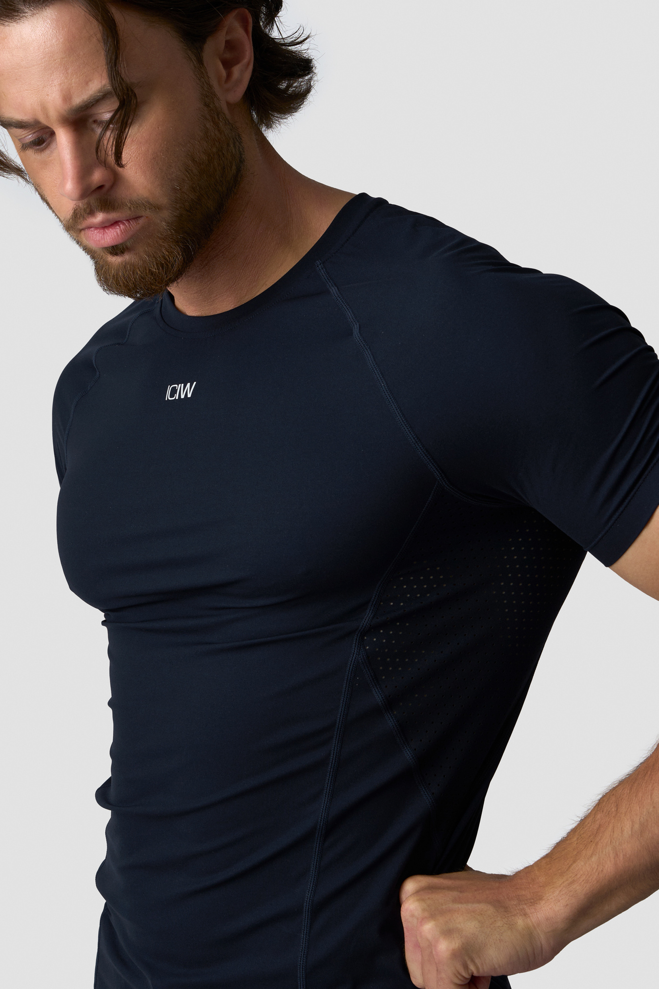 Ignite Muscle Fit T-Shirt Navy - Bild 1