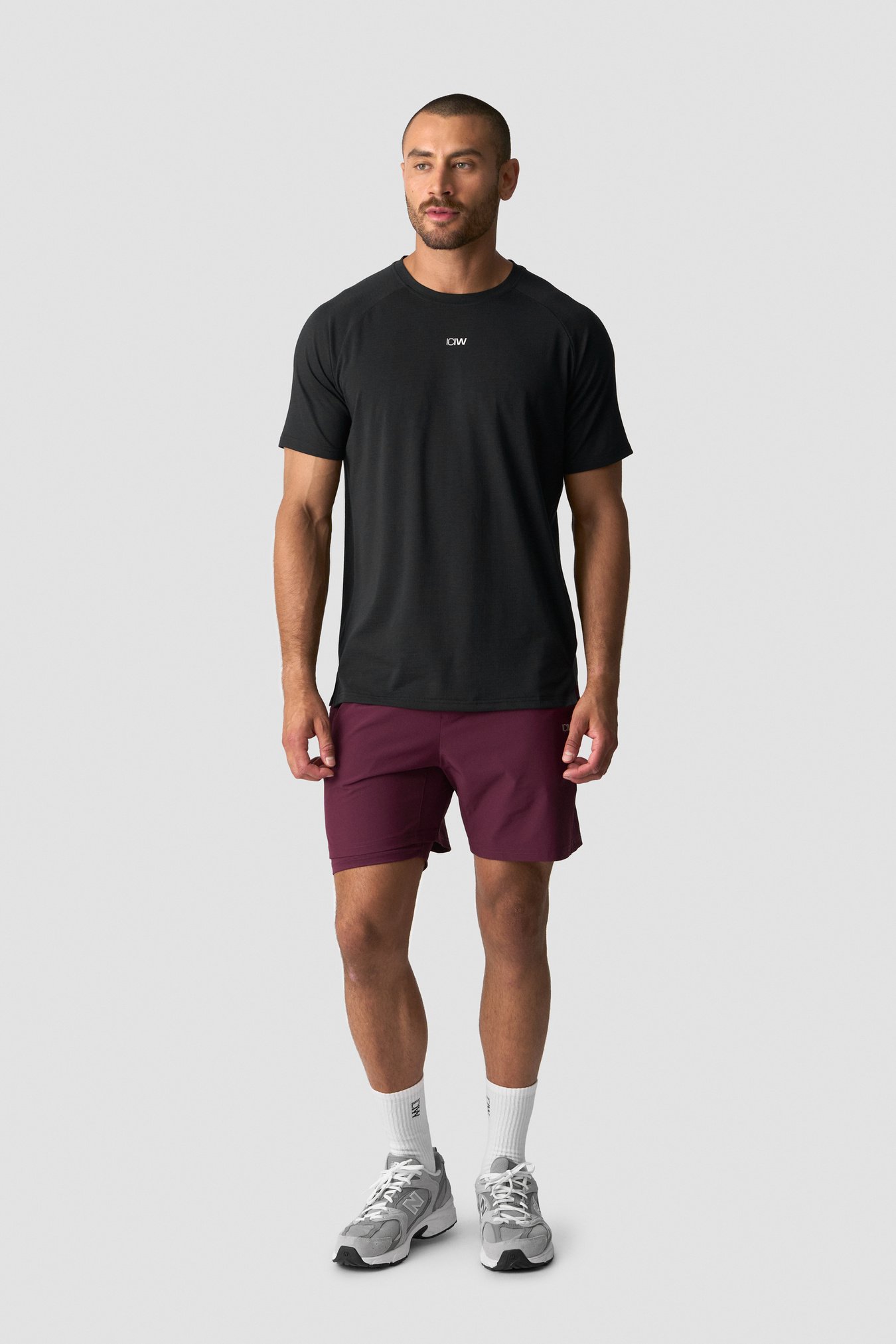 Workout 2-in-1 Shorts Men Dark Mahogany - immagine $