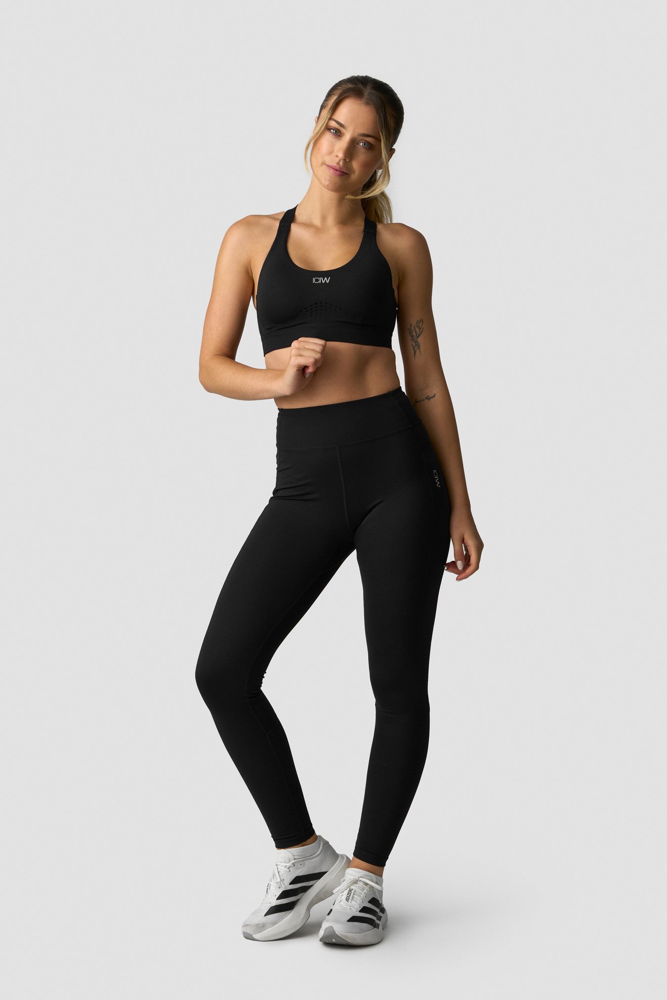 Essential High Intensity Sports Bra Black - imagen 3