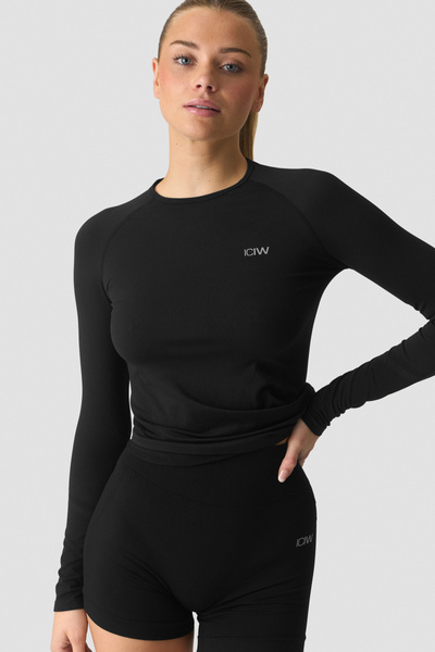 Define Seamless Long Sleeve Black - undefined