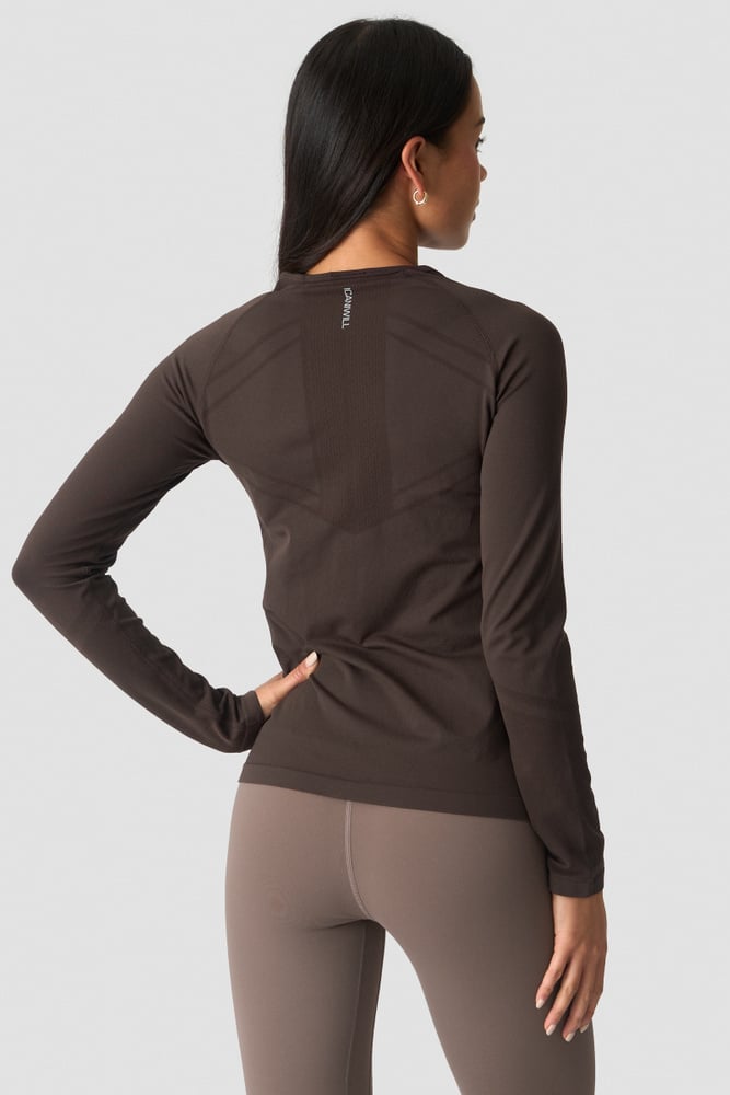 Define Seamless Long Sleeve Chocolate Brown