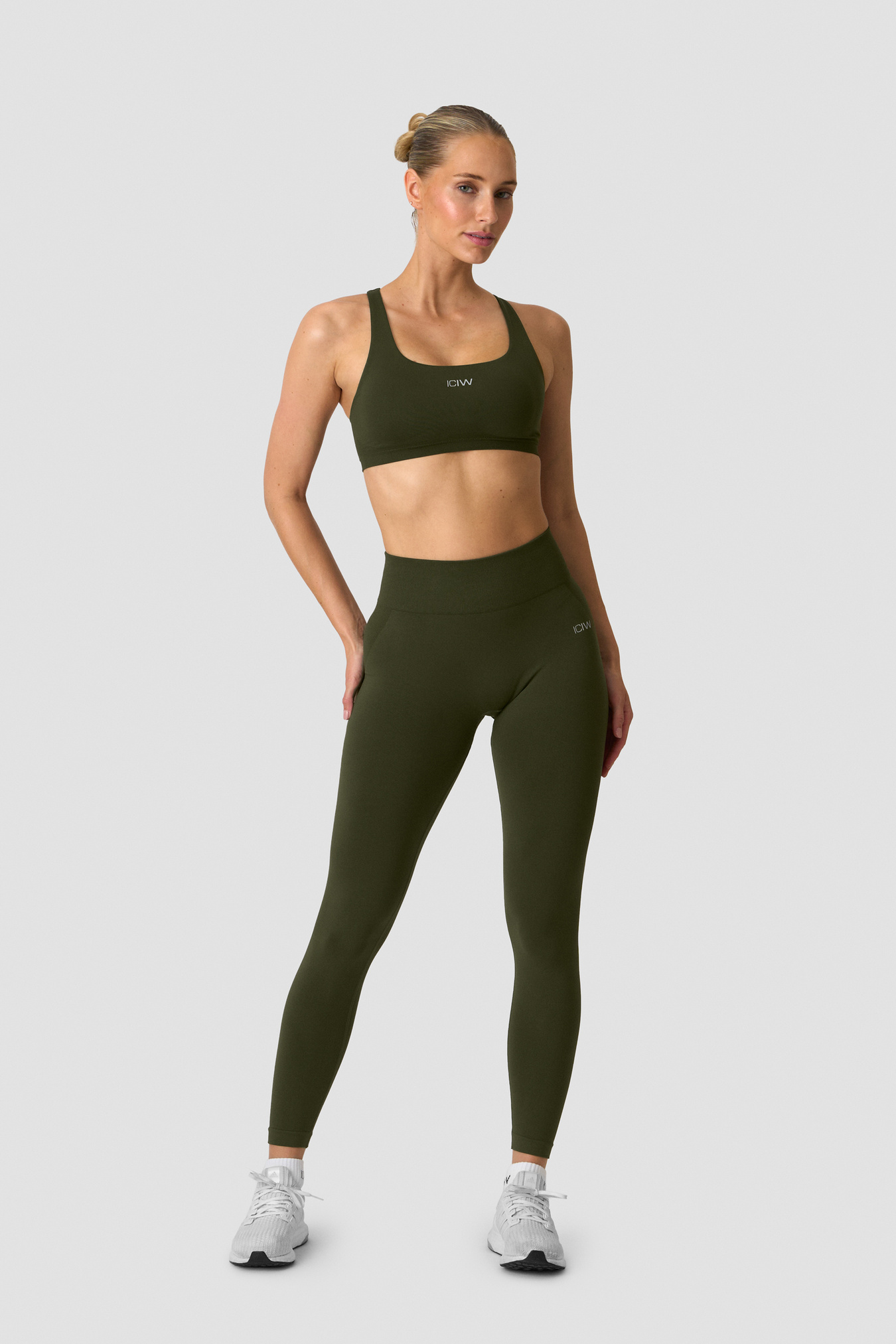 Smooth Seamless Sports Bra Dark Khaki Green - bild 4