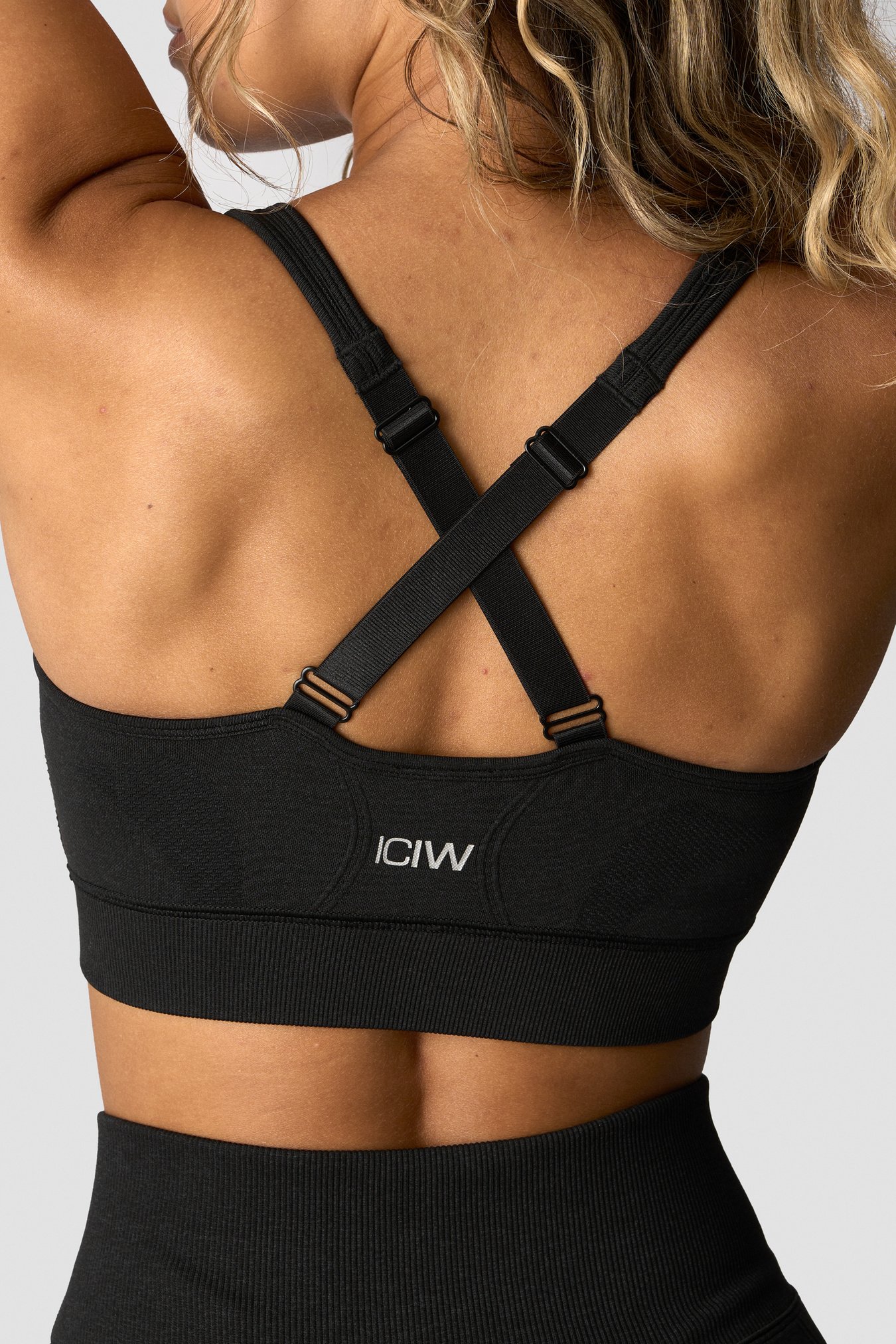 Soft Seamless Adjustable Sports Bra Black - Bild 4
