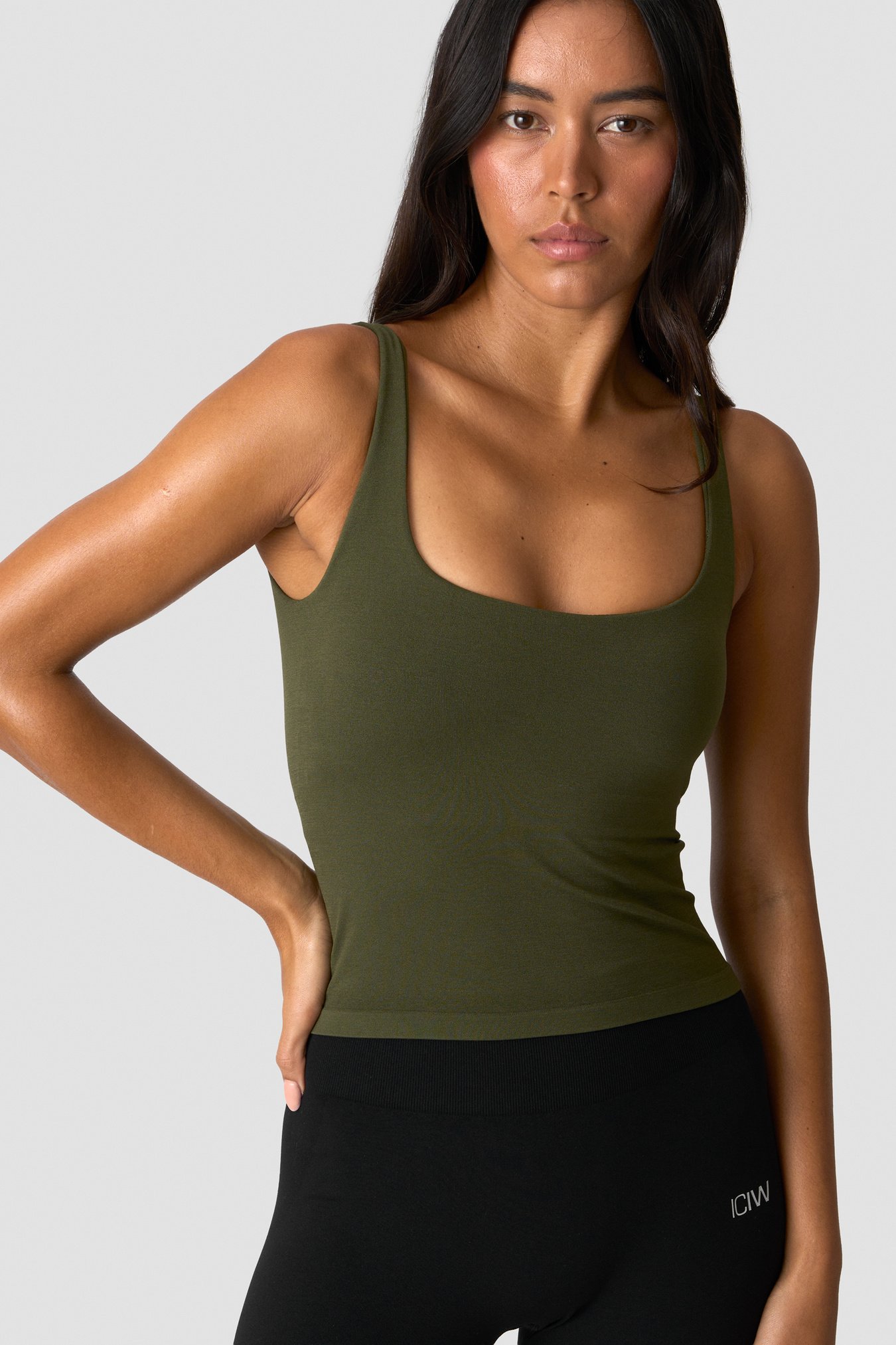 Smooth Seamless 2-in-1 Tank Dark Khaki Green - immagine $