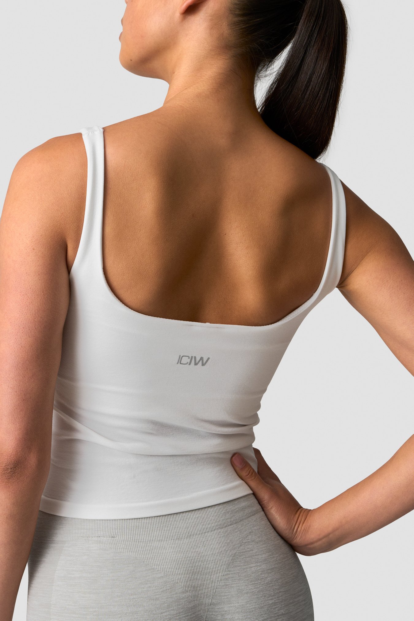 Smooth Seamless 2-in-1 Tank White Snow - immagine $