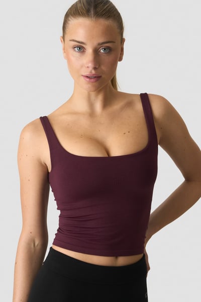 
                    Smooth Seamless 2-in-1 Tank Dark Mahogany
                    
                  