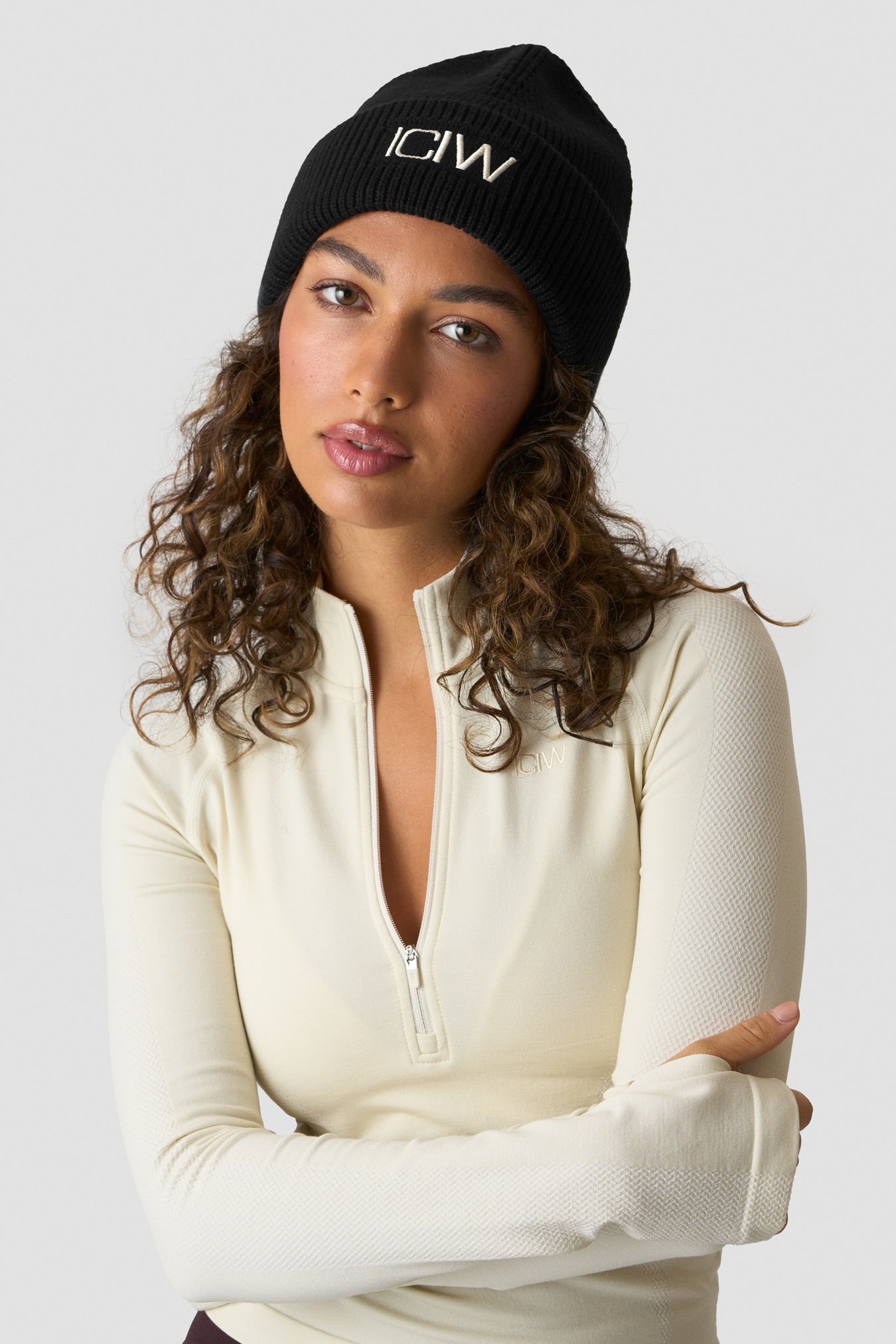 Ribbed Beanie Black - image 2