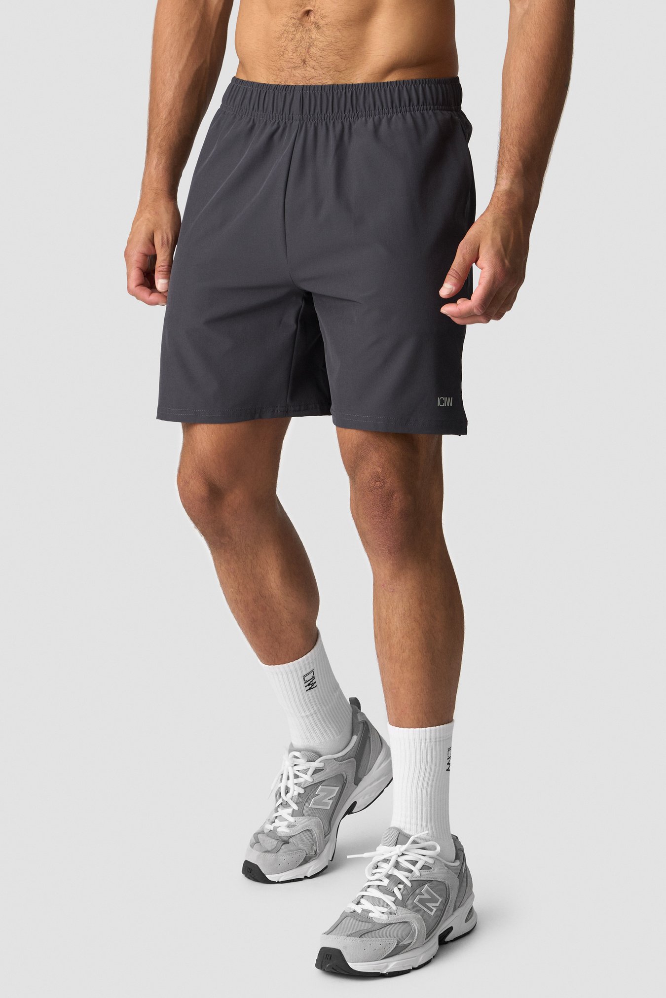 Training Shorts Dark Grey - immagine $