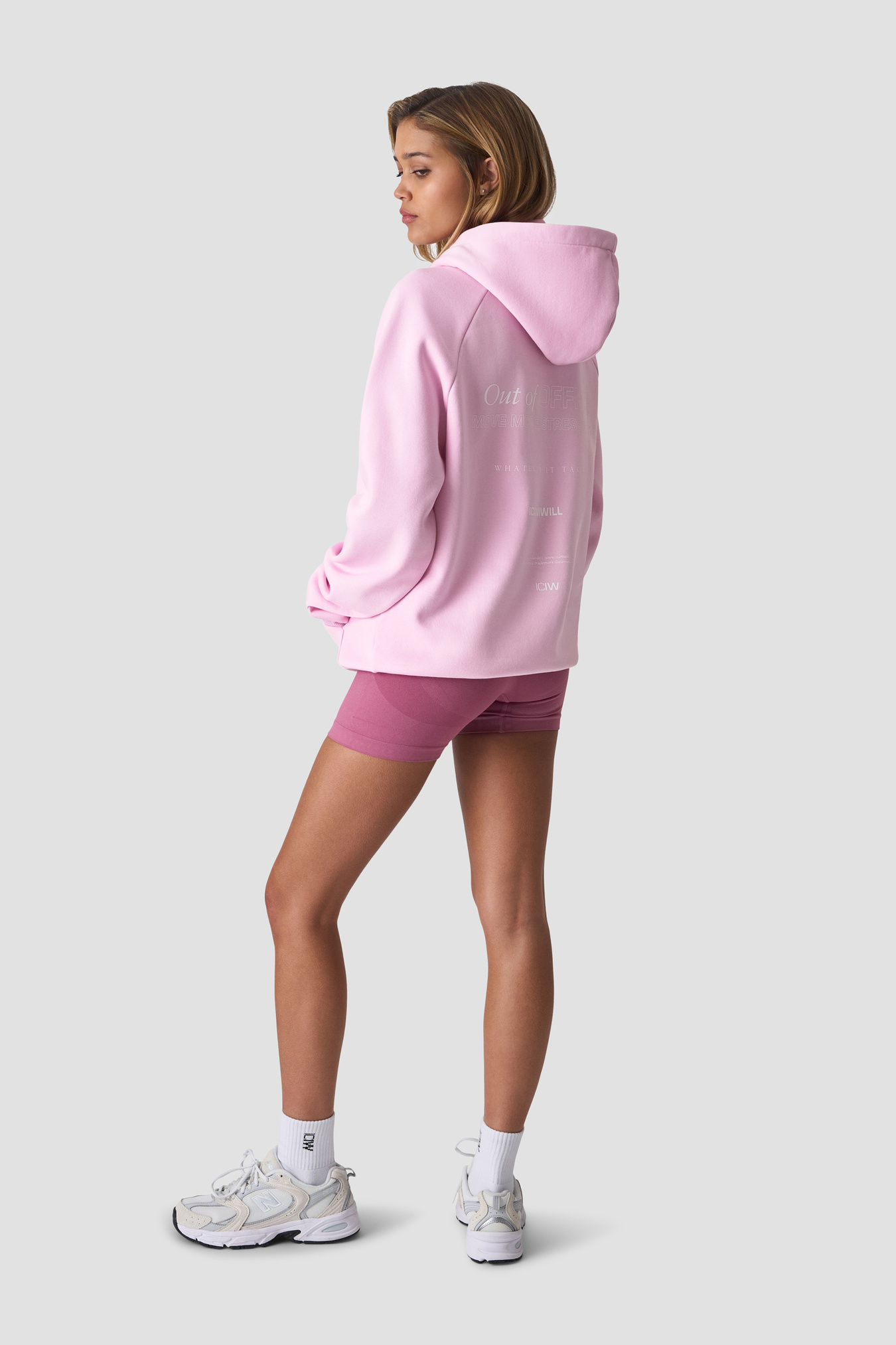 Everyday Hoodie Print Lady Pink - image 5