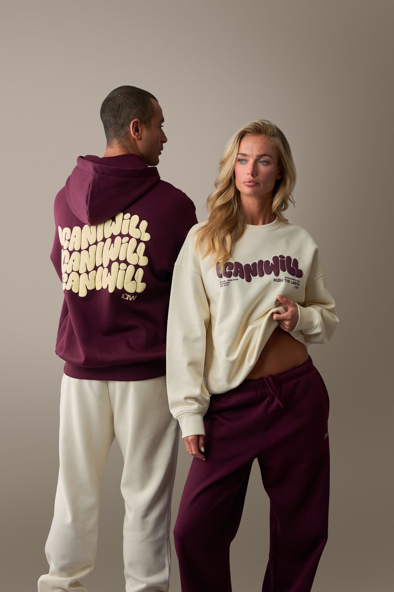 Everyday Relaxed Crewneck Print Cream - bilde 6