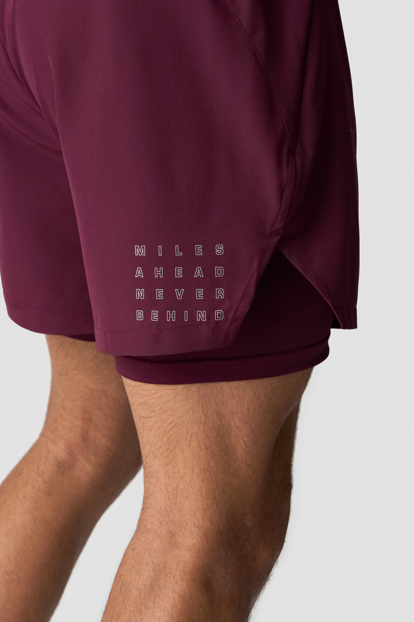 Mirage 2-in-1 5 Inch Shorts Dark mahogany - billede 2