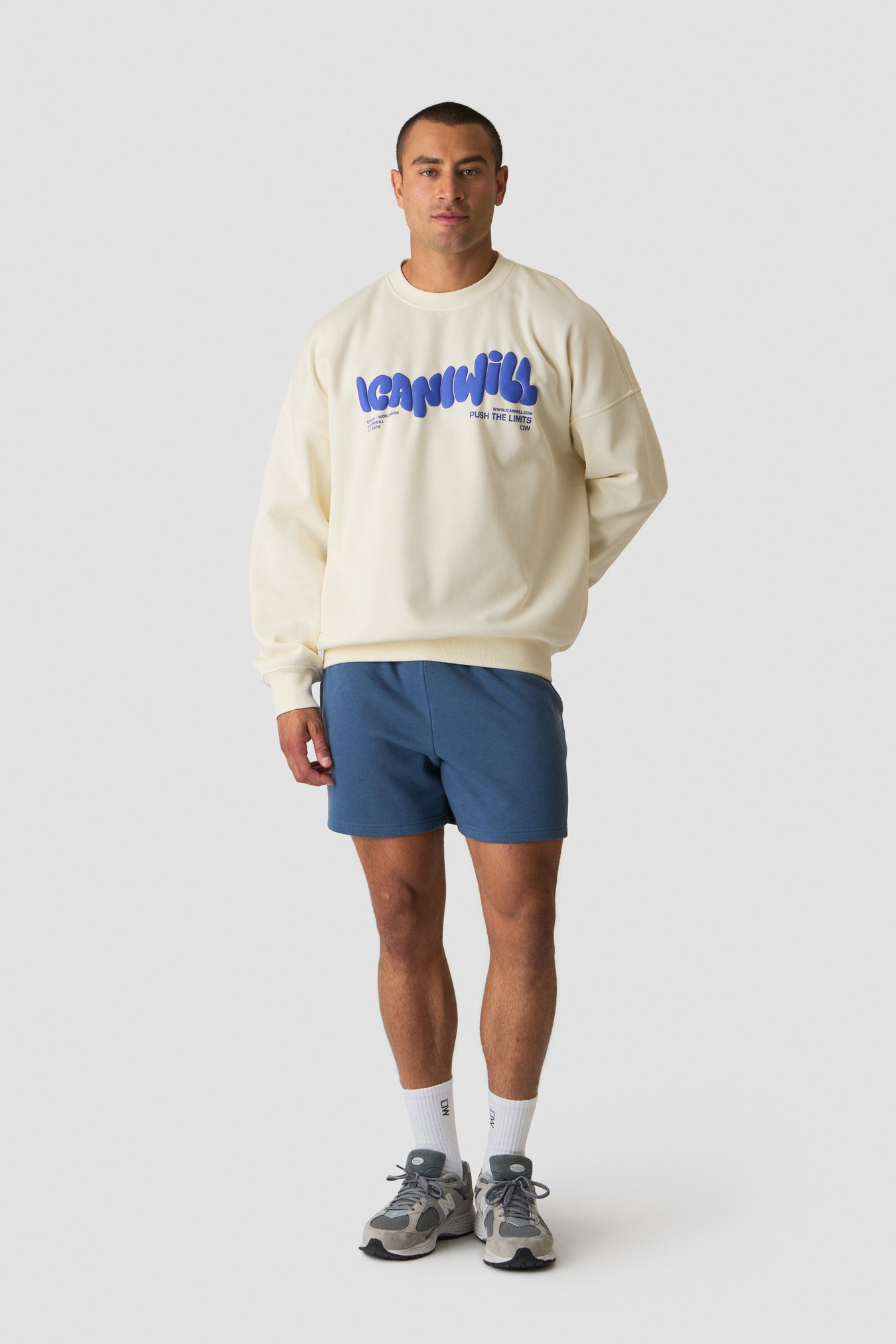 Everyday Relaxed Crewneck Print Cream - kuva 3