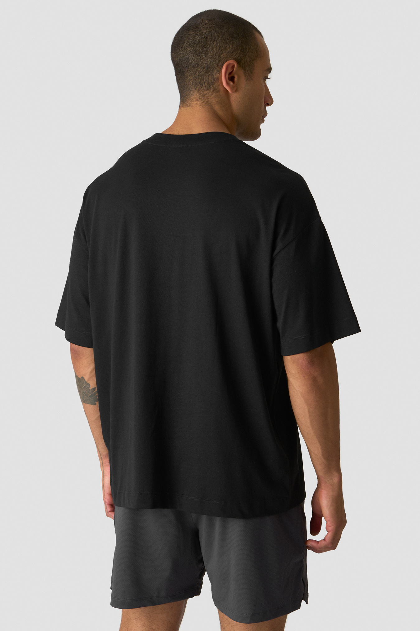 Everyday Oversized Cotton T-shirt Black - Bild 1