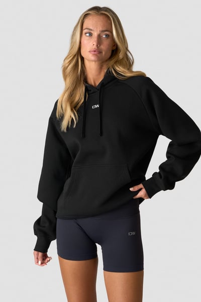 
                    Everyday Hoodie Black
                    
                  